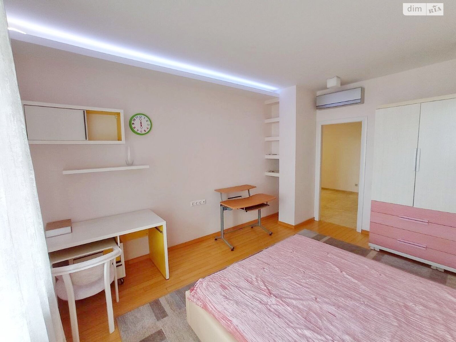 Продаж чотирикімнатної квартири в Дніпрі, на вул. Бригадна 11, район Нагорний фото 1 Продаж чотирикімнатної квартири в Дніпрі, на вул. Бригадна 11, район Нагорний фото 1