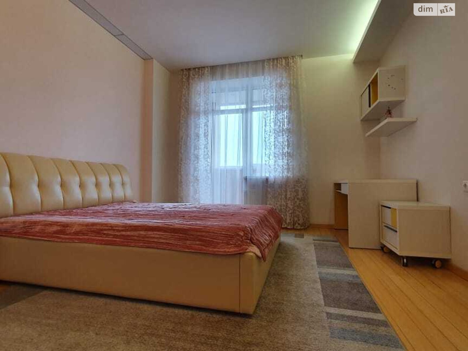 Продаж трикімнатної квартири в Дніпрі, на вул. Чекмарьова Академіка, район Нагорний фото 1