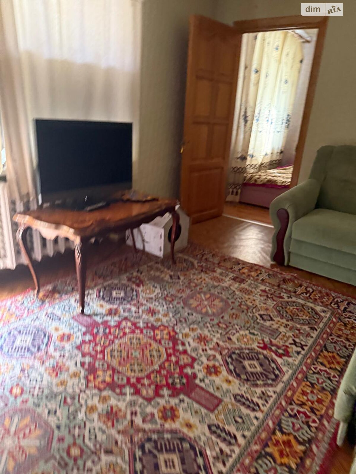 Продаж трикімнатної квартири в Дніпрі, на вул. Героїв Крут, район Нагорний фото 1 Продаж трикімнатної квартири в Дніпрі, на вул. Героїв Крут, район Нагорний фото 1