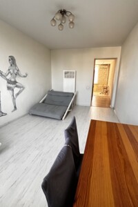 Продажа двухкомнатной квартиры в Днепре, на ул. Героев Крут 1, район Нагорный фото 2