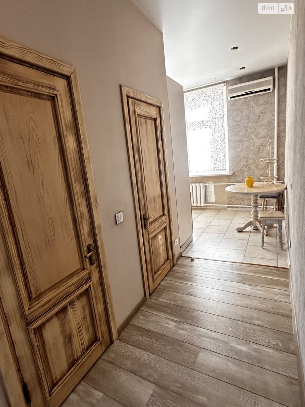 Продажа двухкомнатной квартиры в Днепре, на ул. Героев Крут 1, район Нагорный фото 1