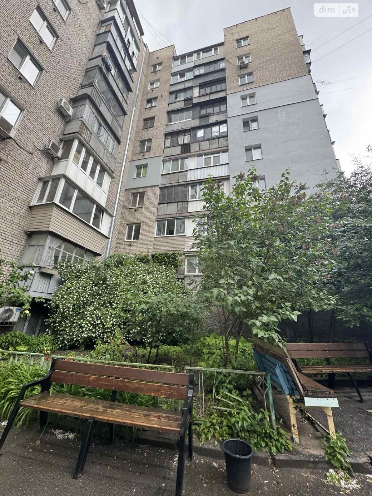 Продажа двухкомнатной квартиры в Днепре, на ул. Героев Крут 14, район Нагорный фото 1