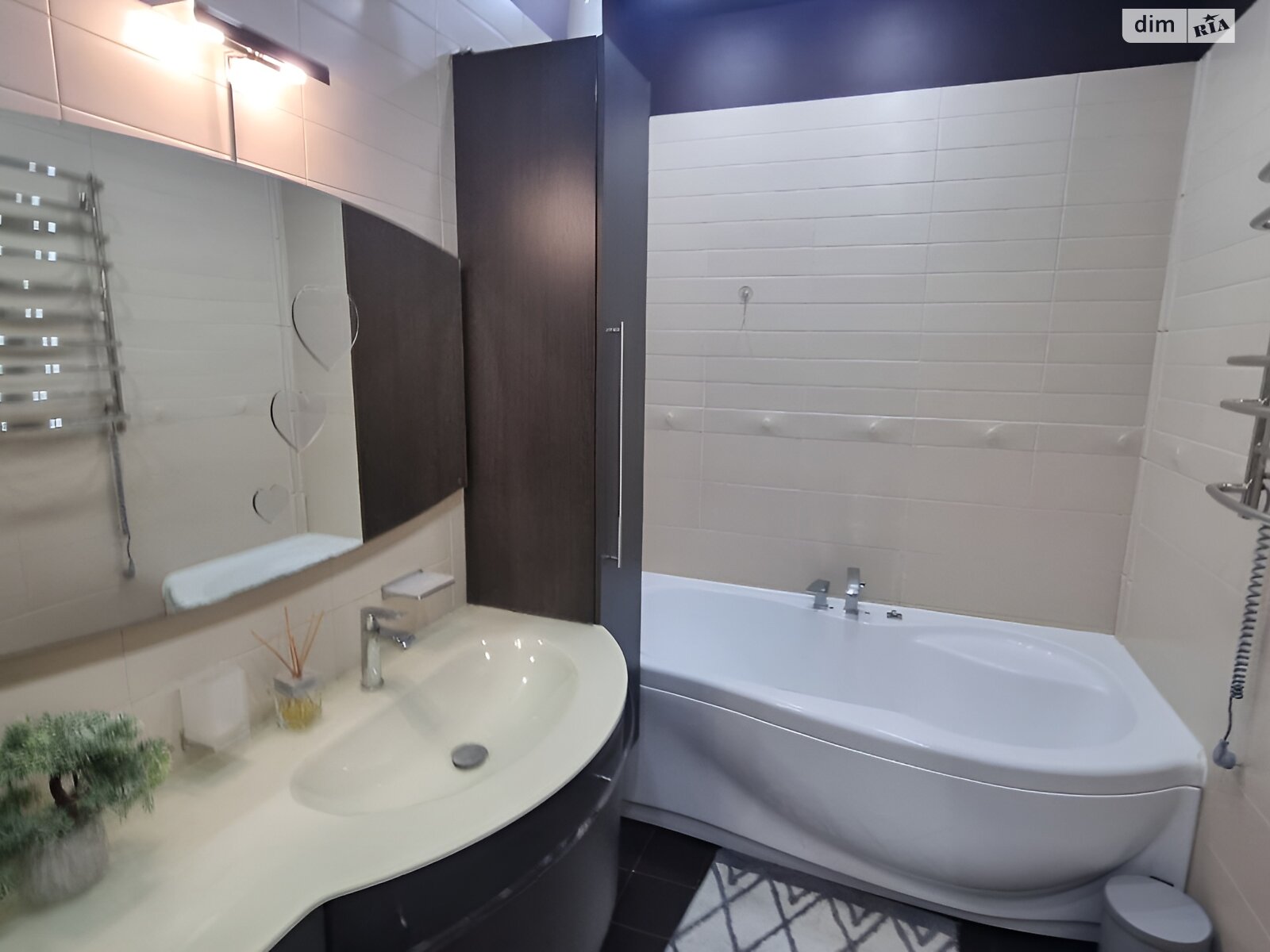Продаж чотирикімнатної квартири в Дніпрі, на вул. Гоголя 20Б, район Нагорний фото 1 Продаж чотирикімнатної квартири в Дніпрі, на вул. Гоголя 20Б, район Нагорний фото 1