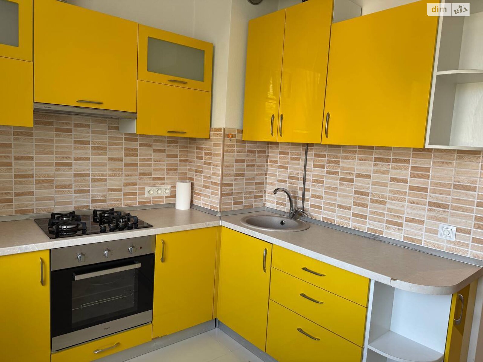 Продаж двокімнатної квартири в Дніпрі, на вул. Гоголя 1, район Нагорний фото 1