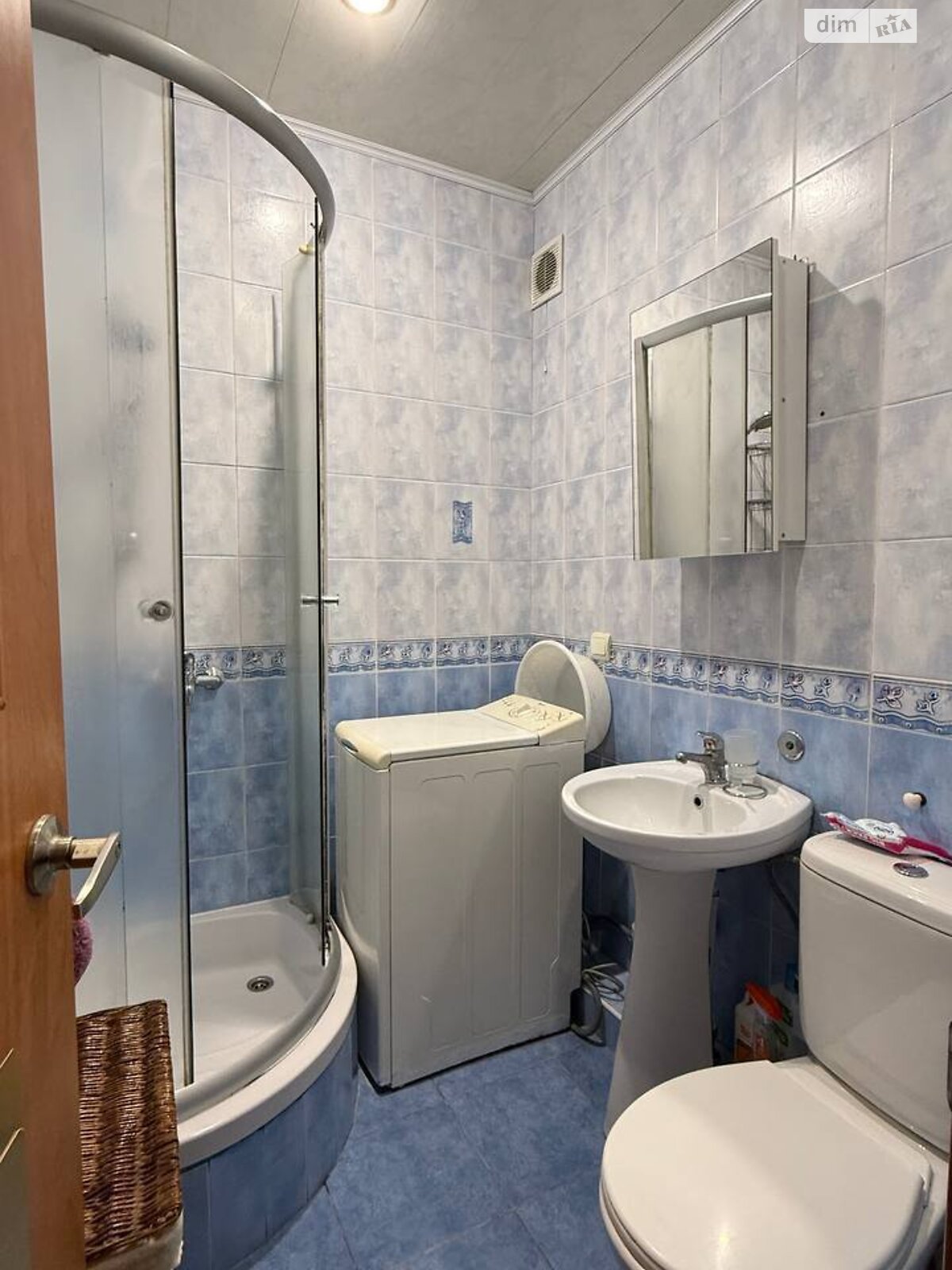 Продаж трикімнатної квартири в Дніпрі, на вул. Гоголя 19, район Нагорний фото 1