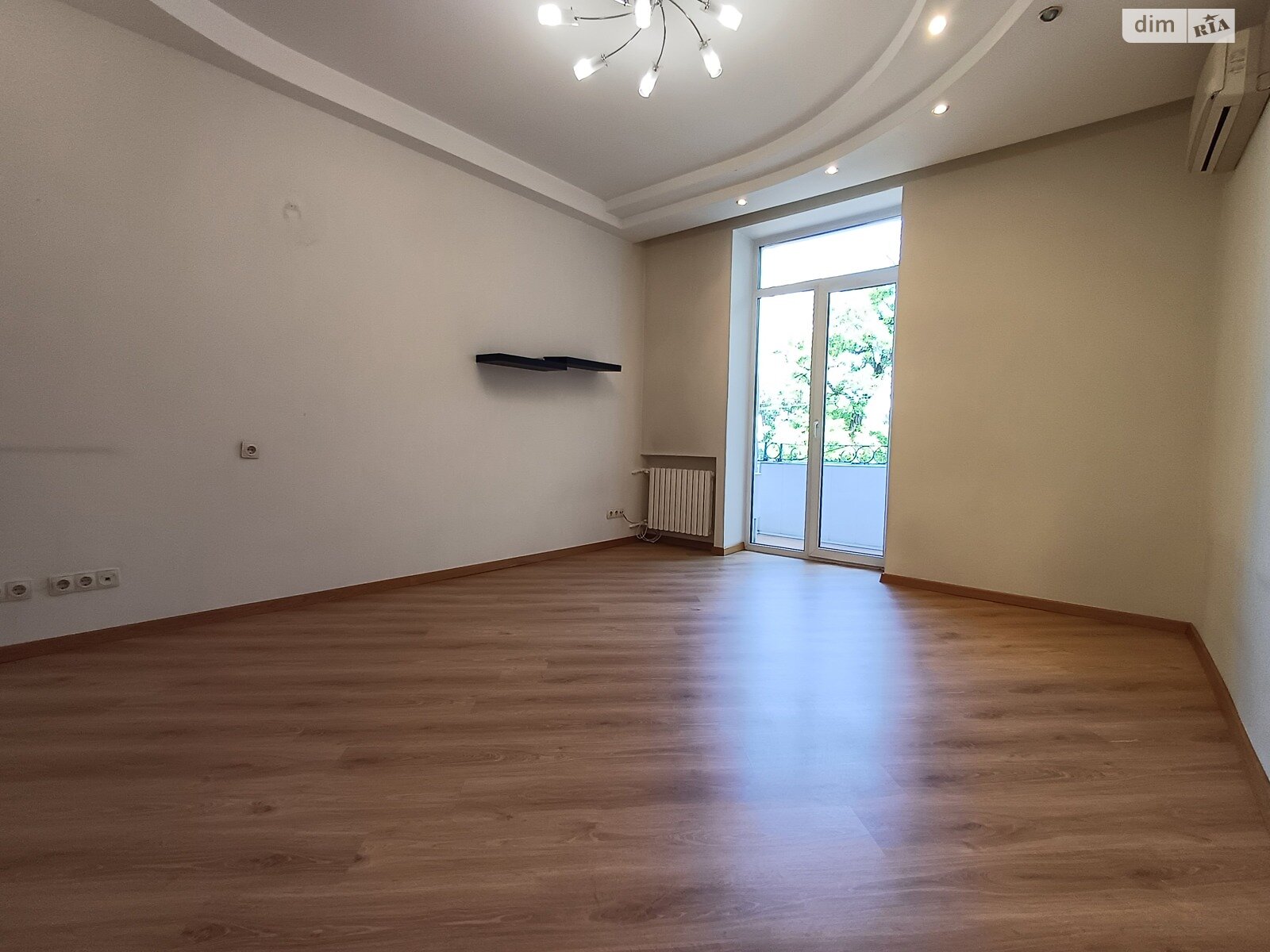 Продаж двокімнатної квартири в Дніпрі, на вул. Гоголя 1, район Нагорний фото 1