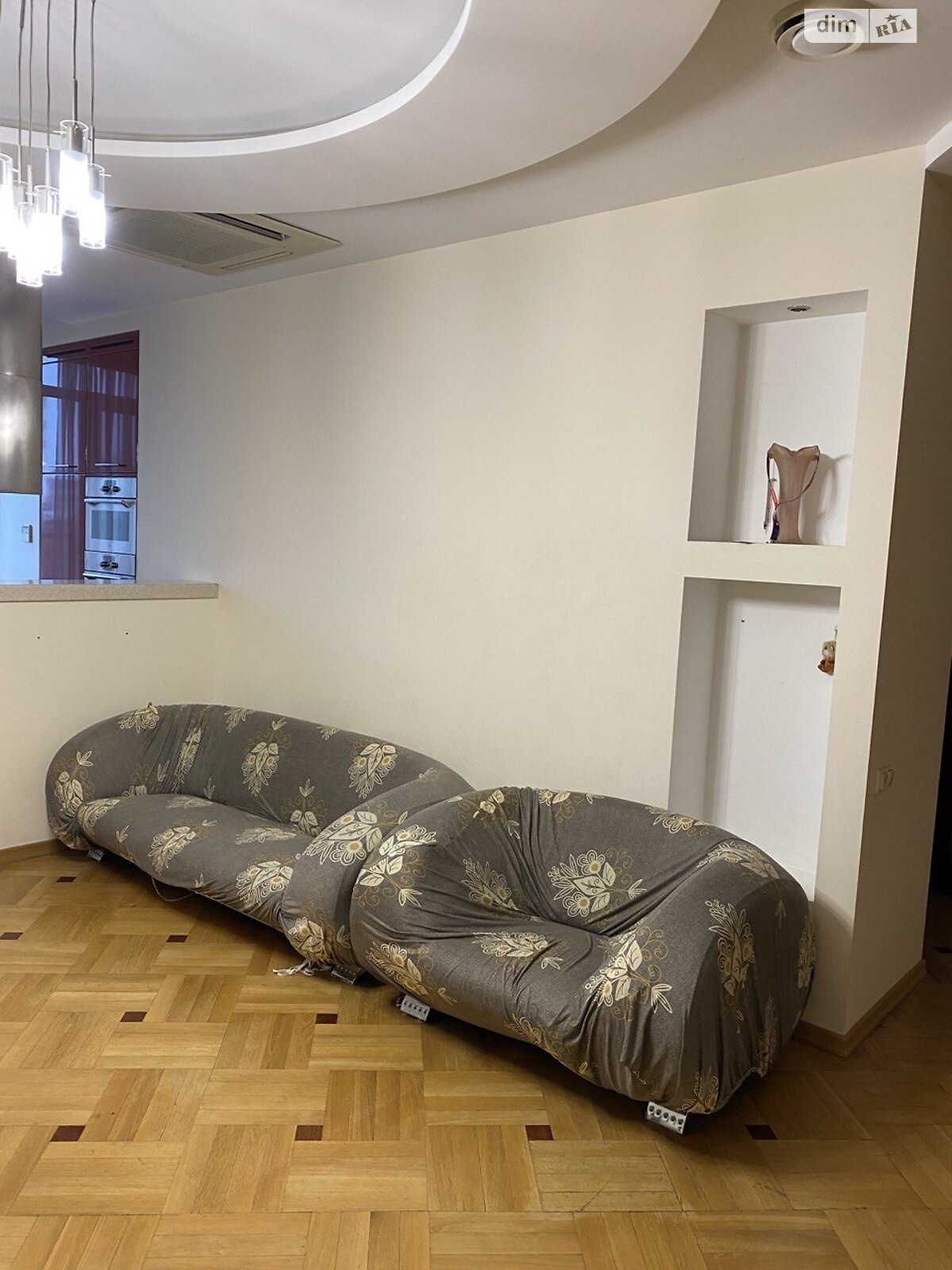 Продажа трехкомнатной квартиры в Днепре, на ул. Левка Лукьяненко, район Нагорный фото 1 Продажа трехкомнатной квартиры в Днепре, на ул. Левка Лукьяненко, район Нагорный фото 1