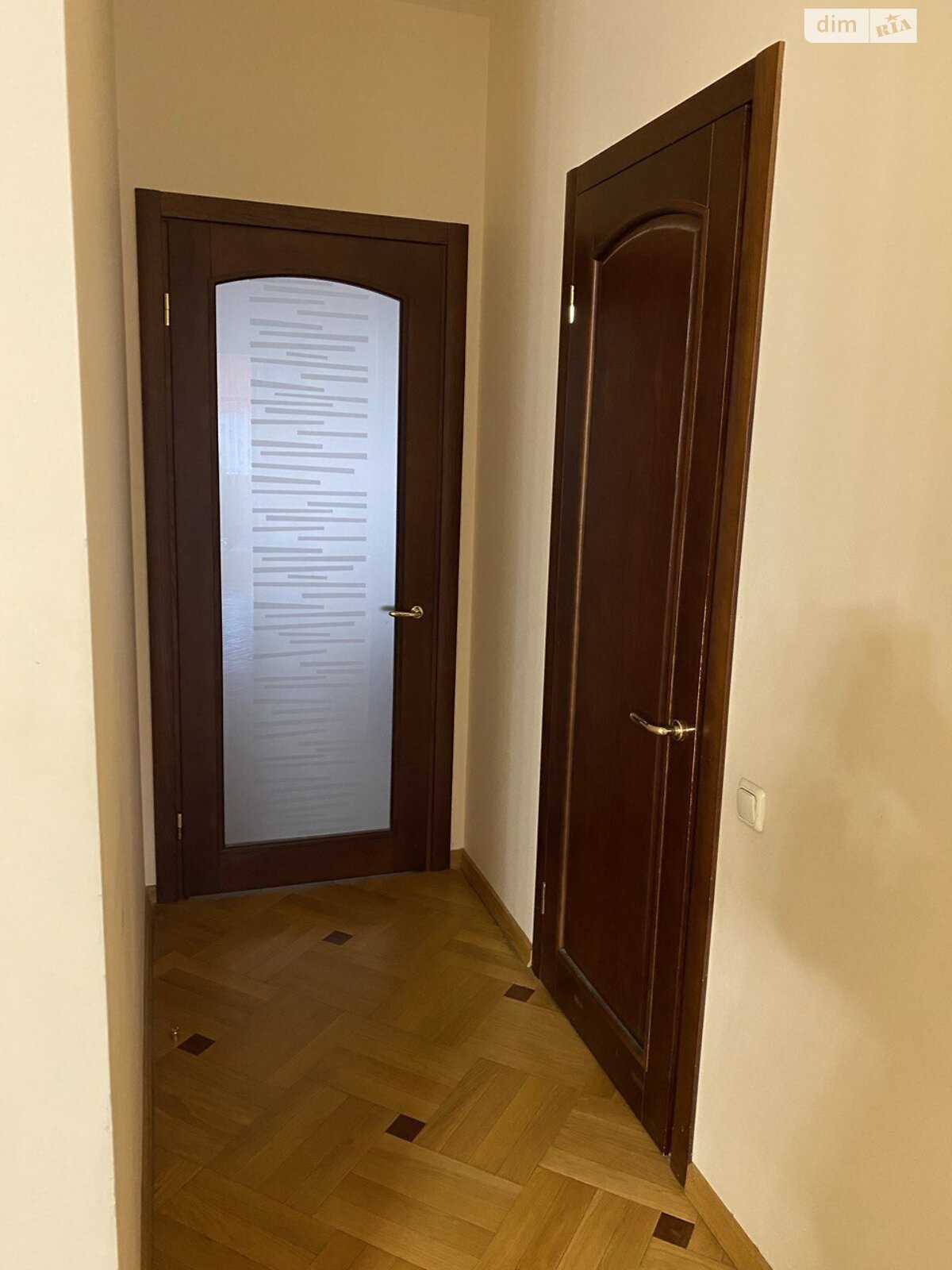 Продажа трехкомнатной квартиры в Днепре, на ул. Левка Лукьяненко, район Нагорный фото 1 Продажа трехкомнатной квартиры в Днепре, на ул. Левка Лукьяненко, район Нагорный фото 1