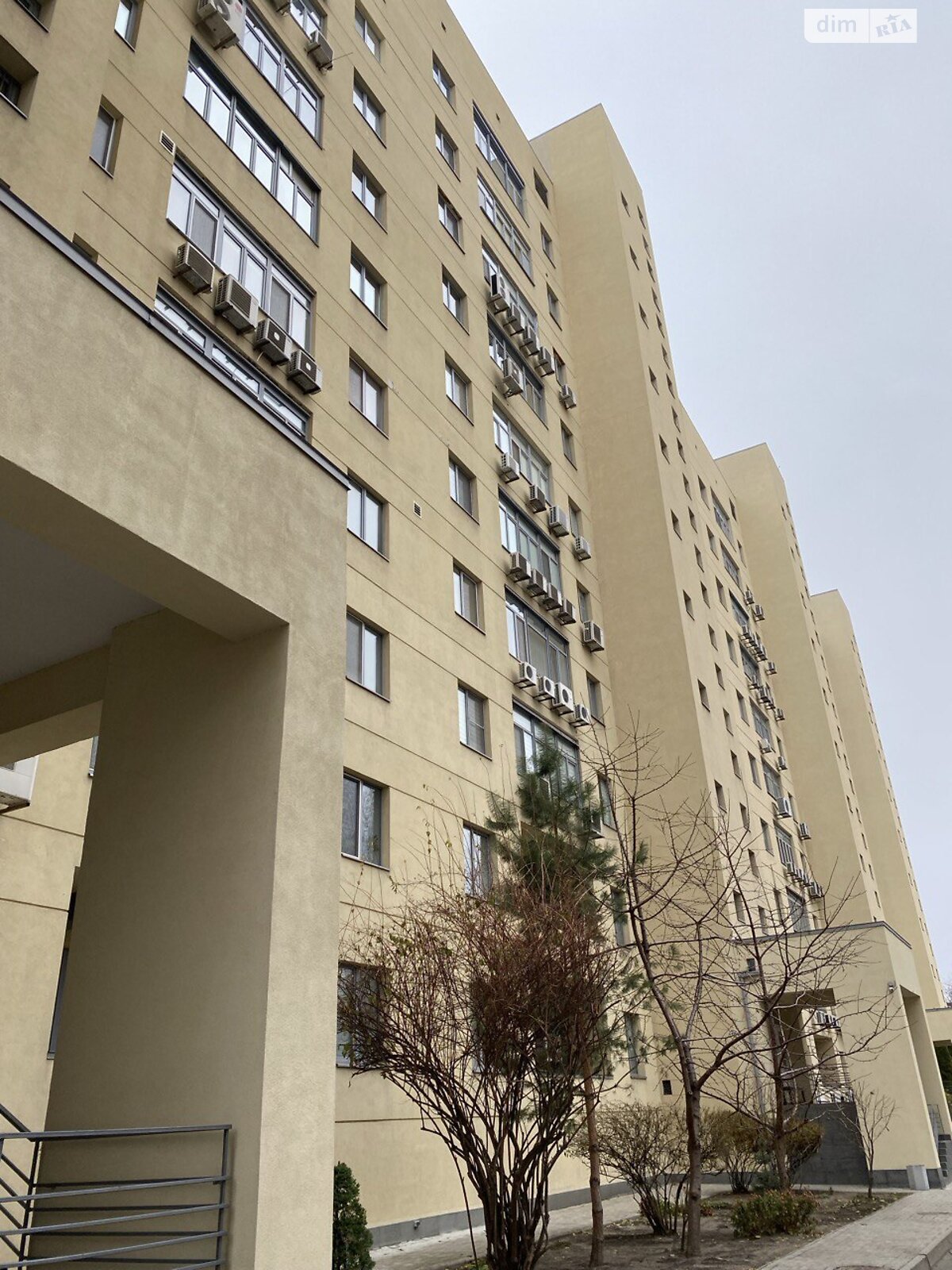 Продажа трехкомнатной квартиры в Днепре, на ул. Левка Лукьяненко, район Нагорный фото 1 Продажа трехкомнатной квартиры в Днепре, на ул. Левка Лукьяненко, район Нагорный фото 1