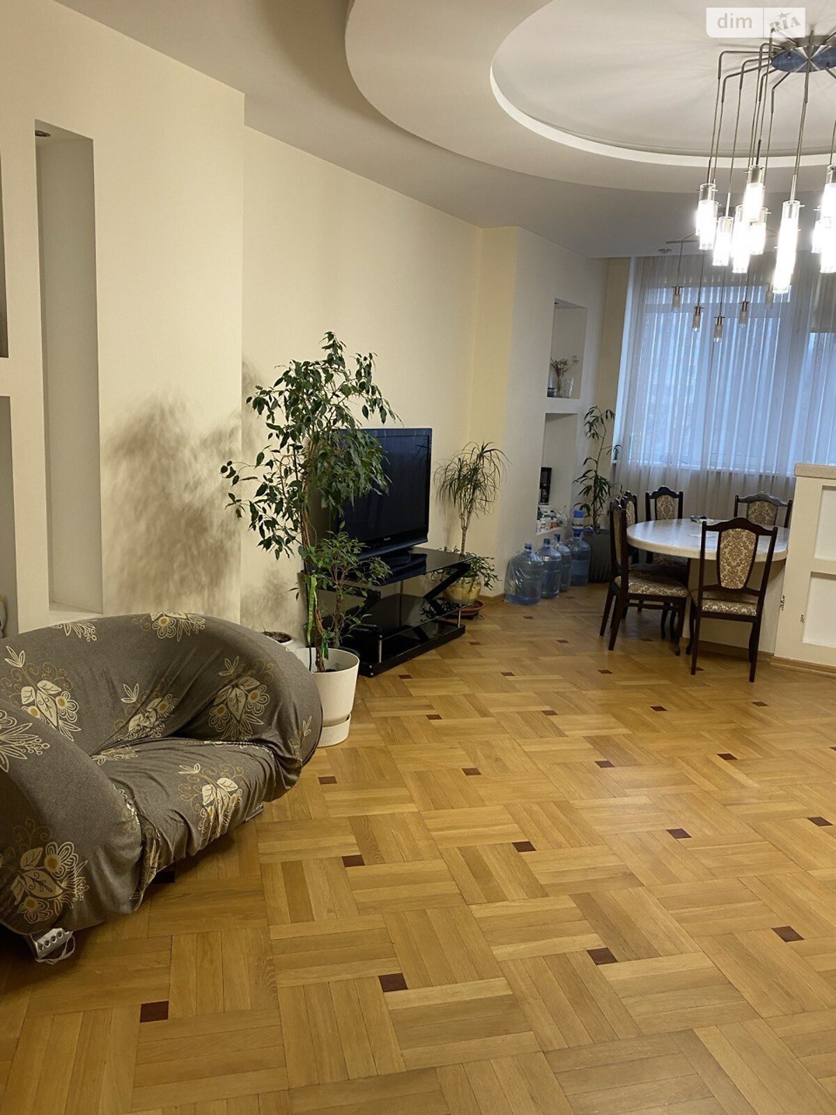 Продажа трехкомнатной квартиры в Днепре, на ул. Левка Лукьяненко, район Нагорный фото 1 Продажа трехкомнатной квартиры в Днепре, на ул. Левка Лукьяненко, район Нагорный фото 1