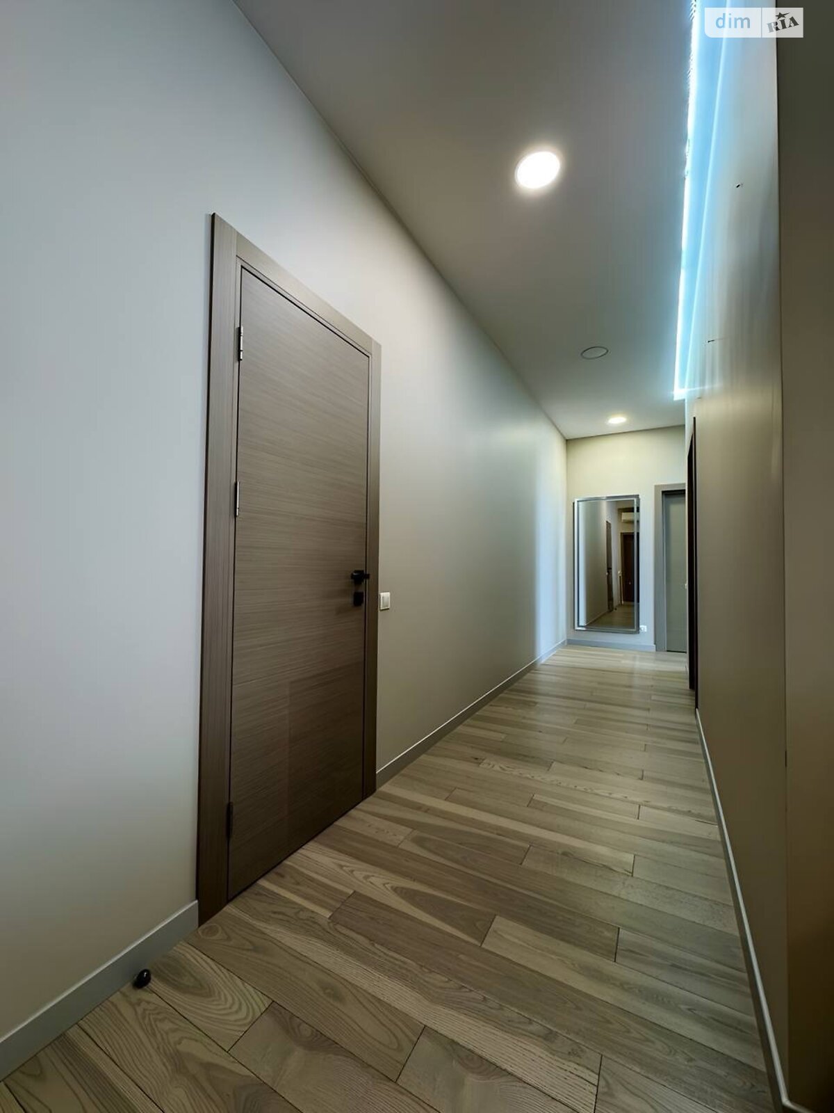 Продаж чотирикімнатної квартири в Дніпрі, на вул. Сімферопольська 2Н, район Нагорний фото 1 Продаж чотирикімнатної квартири в Дніпрі, на вул. Сімферопольська 2Н, район Нагорний фото 1