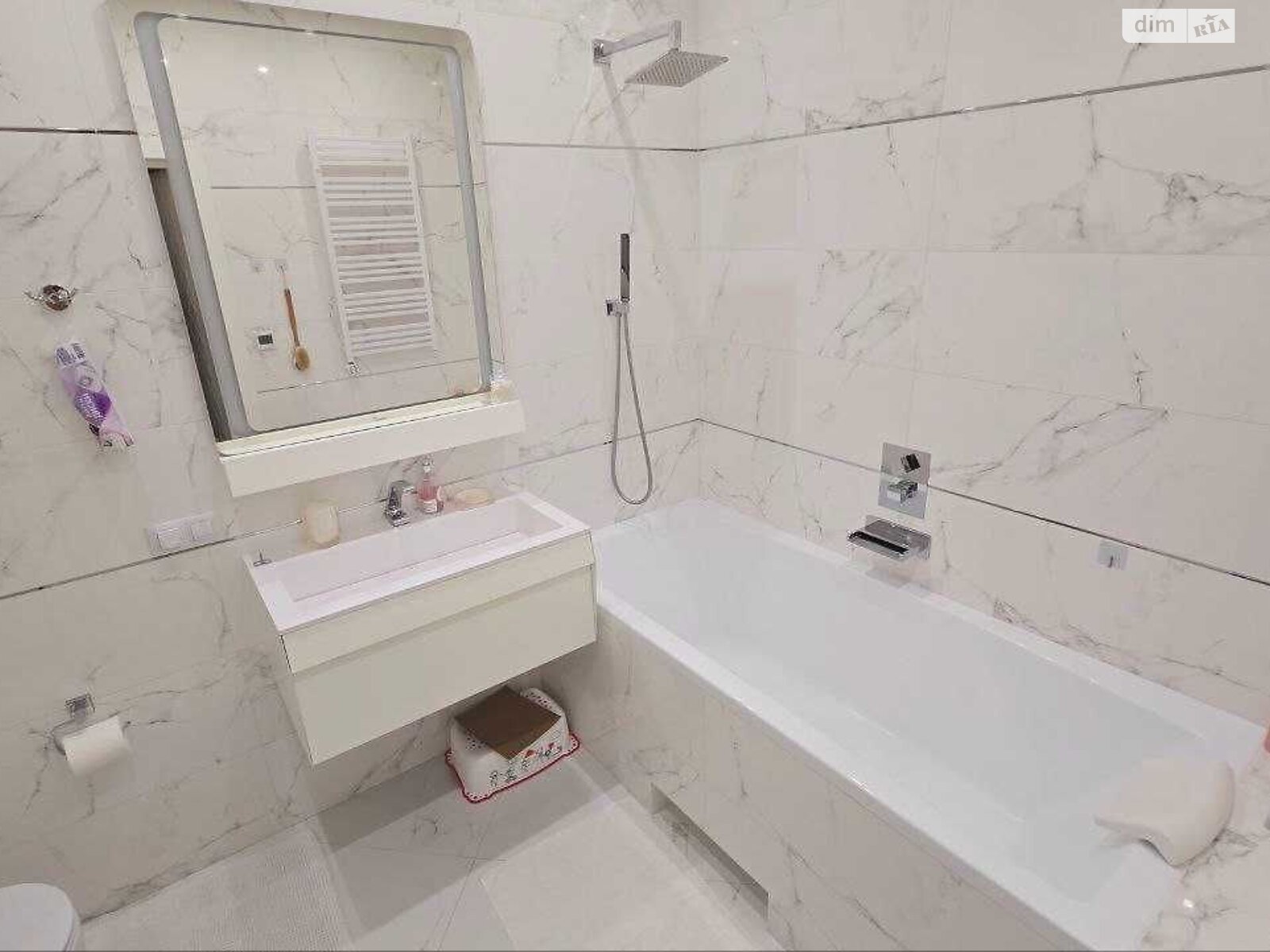 Продажа трехкомнатной квартиры в Днепре, на ул. Симферопольская 2Л, район Нагорный фото 1