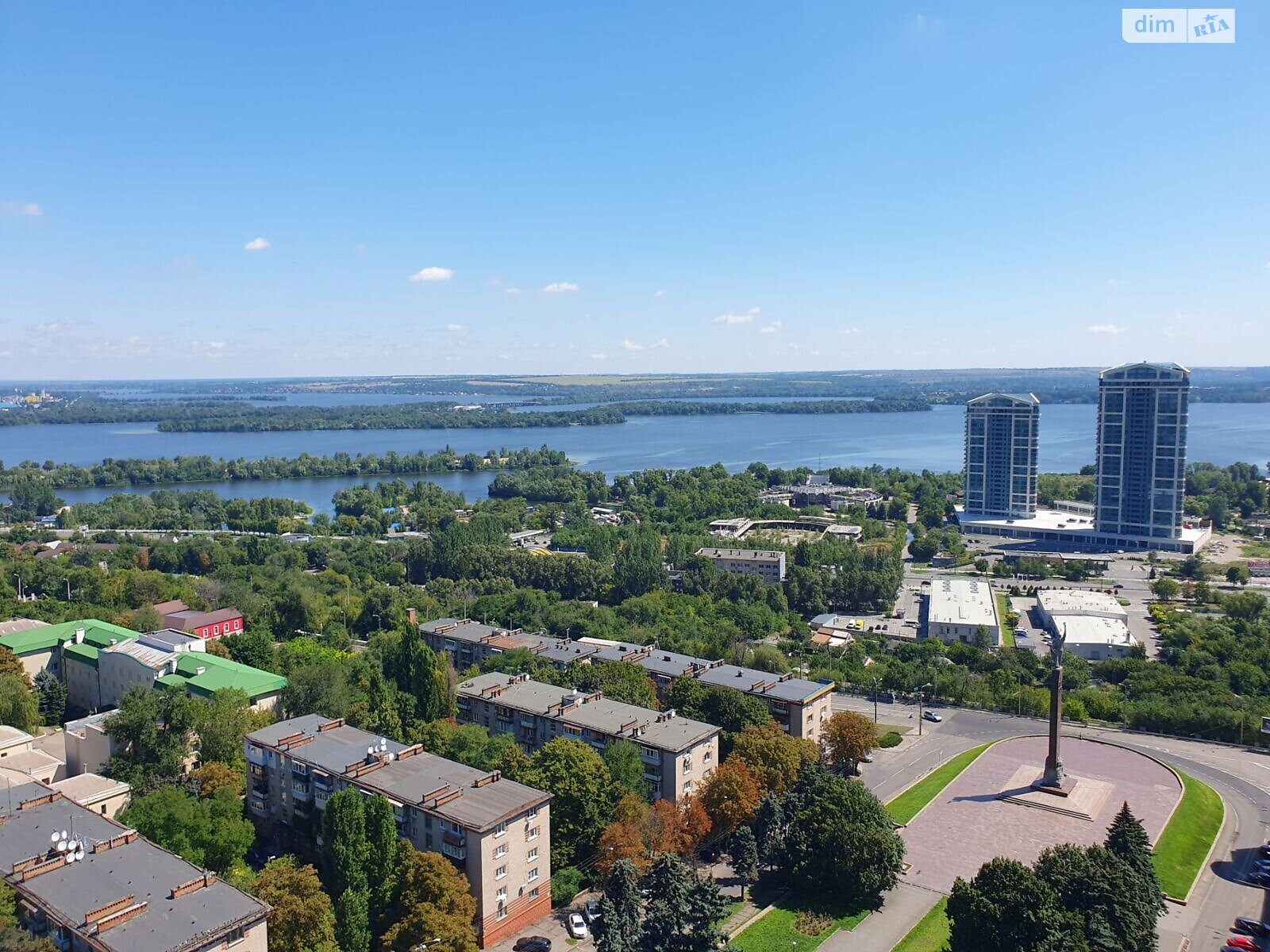 Продаж трикімнатної квартири в Дніпрі, на просп. Яворницького Дмитра 5, район Нагорний фото 1 Продаж трикімнатної квартири в Дніпрі, на просп. Яворницького Дмитра 5, район Нагорний фото 1