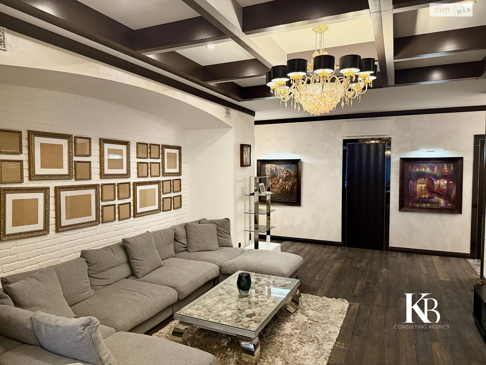 Продажа однокомнатной квартиры в Днепре, на просп. Яворницкого Дмитрия 3, район Нагорный фото 1