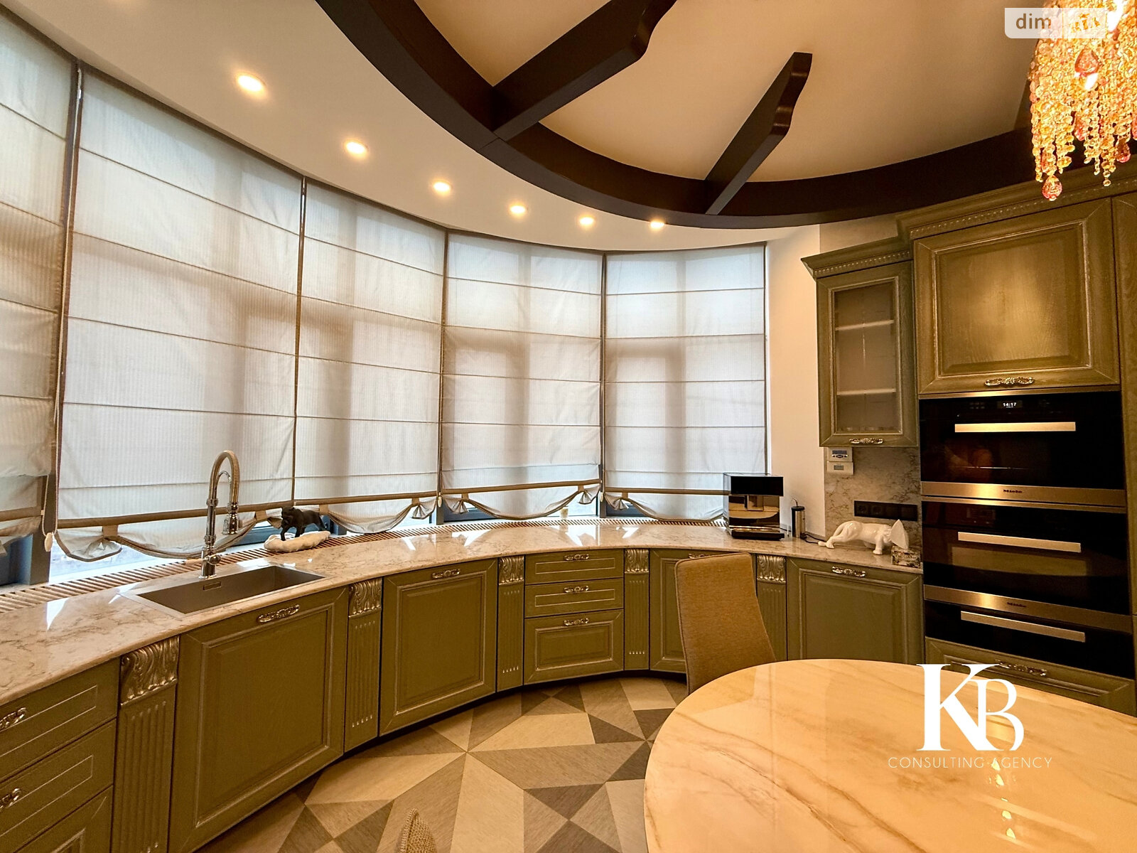 Продажа однокомнатной квартиры в Днепре, на просп. Яворницкого Дмитрия 3, район Нагорный фото 1