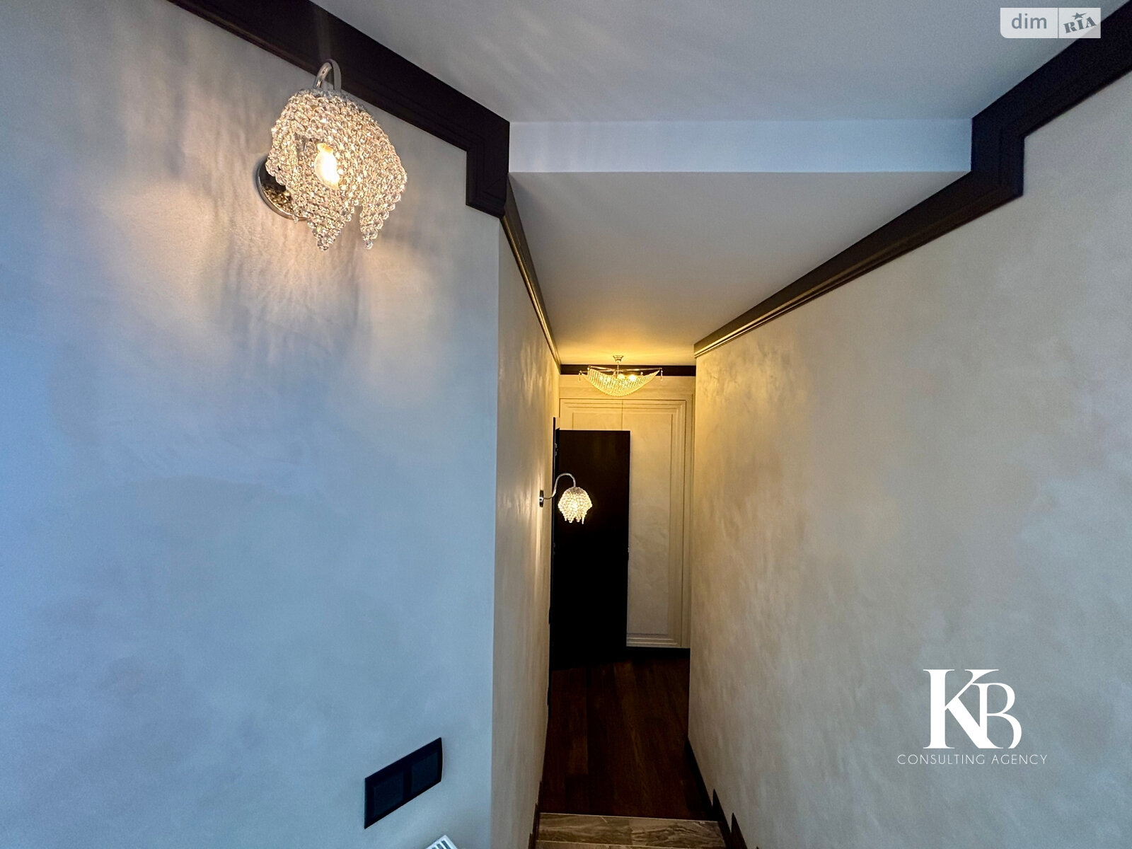 Продажа однокомнатной квартиры в Днепре, на просп. Яворницкого Дмитрия 3, район Нагорный фото 1