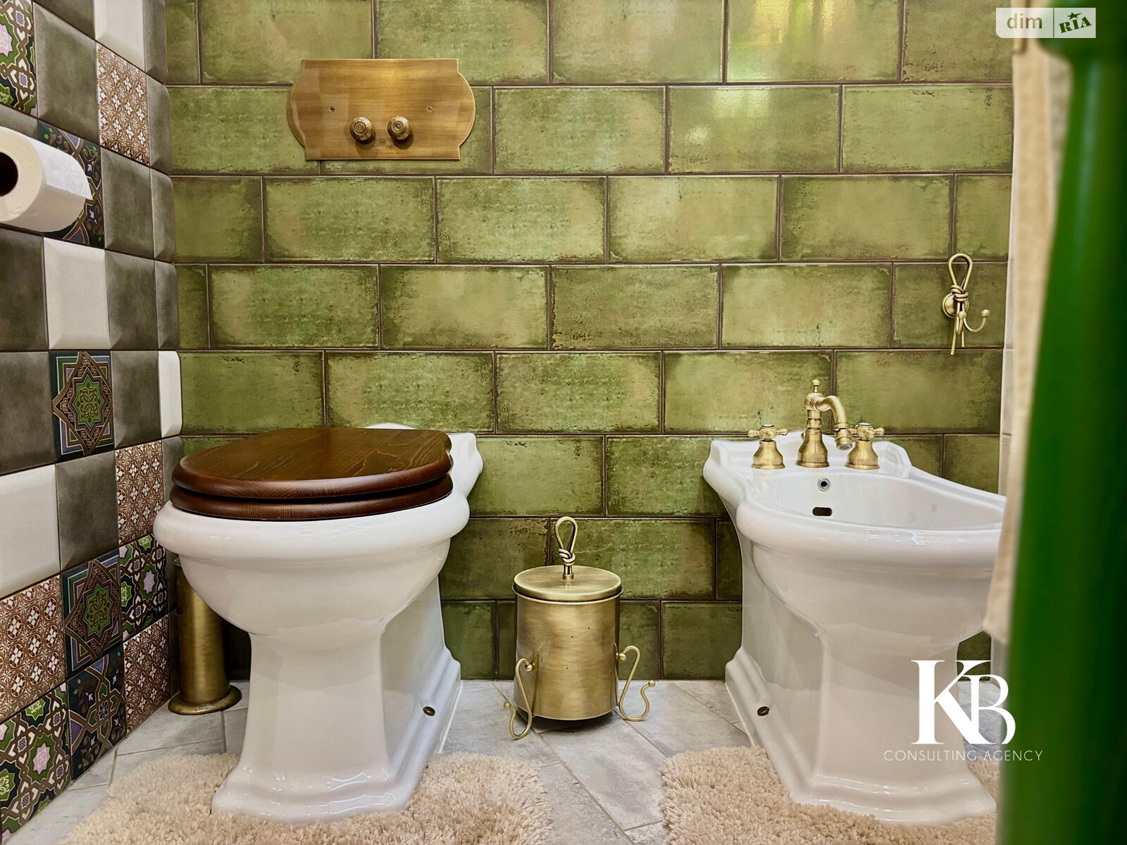 Продажа однокомнатной квартиры в Днепре, на просп. Яворницкого Дмитрия 3, район Нагорный фото 1