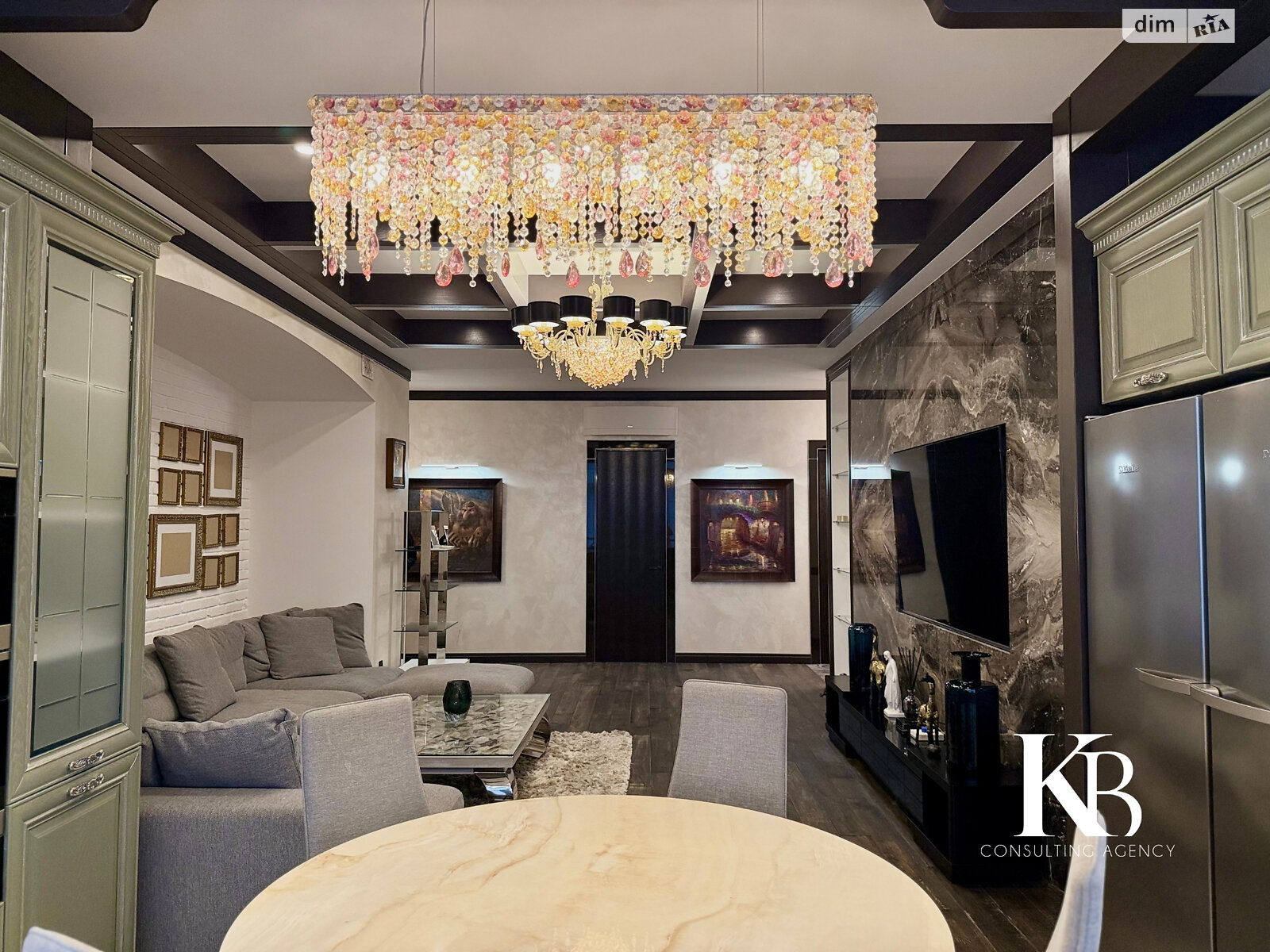 Продажа однокомнатной квартиры в Днепре, на просп. Яворницкого Дмитрия 3, район Нагорный фото 1