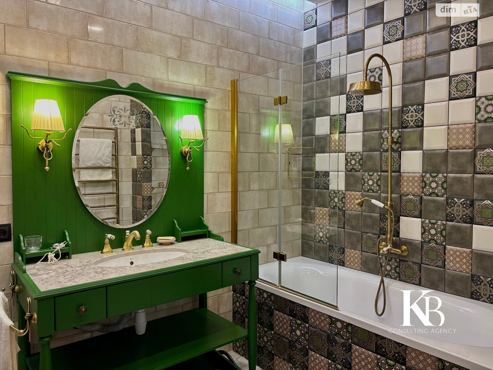 Продажа однокомнатной квартиры в Днепре, на просп. Яворницкого Дмитрия 3, район Нагорный фото 1