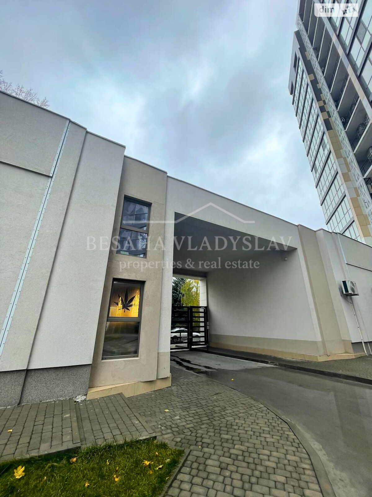 Продаж однокімнатної квартири в Дніпрі, на просп. Науки 112Б, фото 1