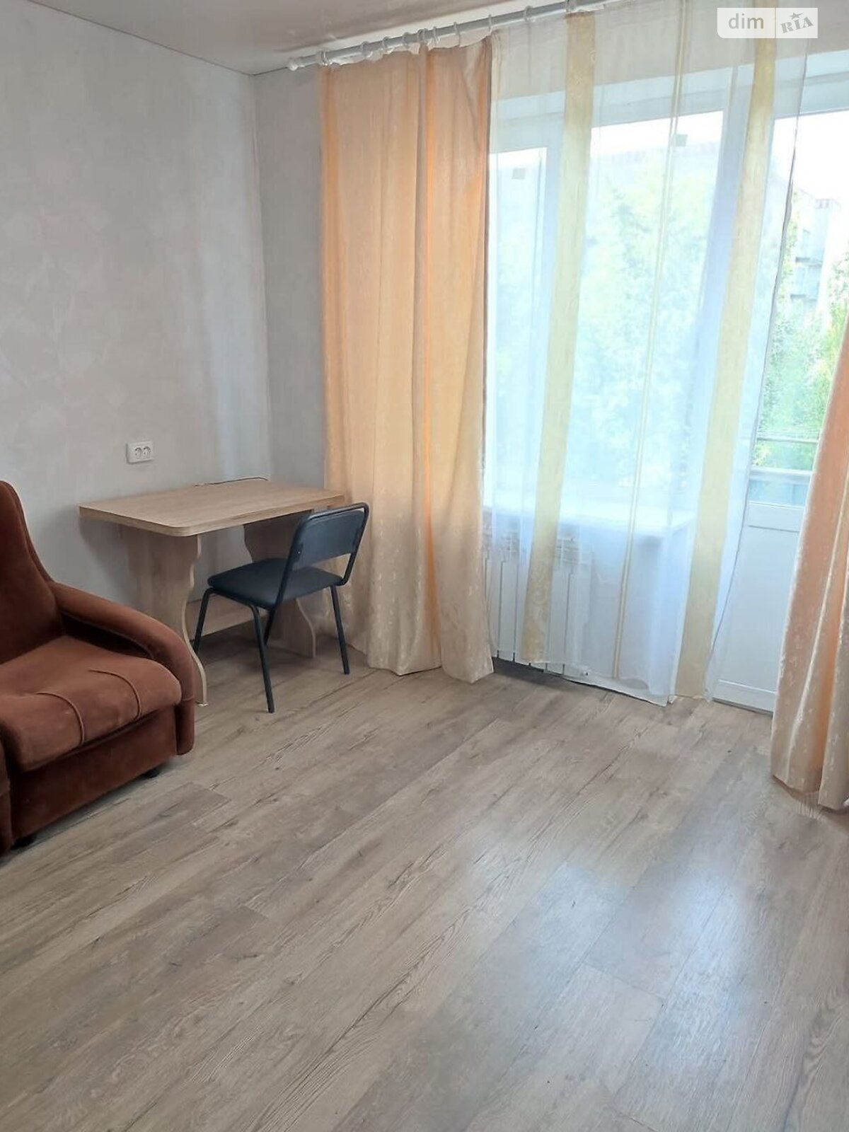 Продаж однокімнатної квартири в Дніпрі, на вул. Базавлуцька 101, район Нове Клочко фото 1 Продаж однокімнатної квартири в Дніпрі, на вул. Базавлуцька 101, район Нове Клочко фото 1