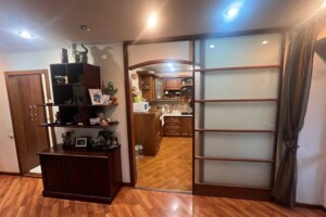 Продаж трикімнатної квартири в Дніпрі, на вул. Травнева 4, район Нове Клочко фото 2