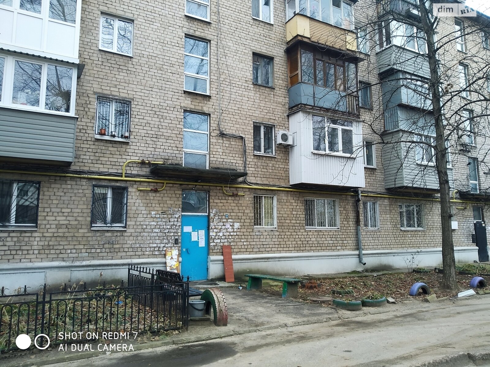 Продаж трикімнатної квартири в Дніпрі, на вул. Петра Яцика 6, район Нове Клочко фото 1 Продаж трикімнатної квартири в Дніпрі, на вул. Петра Яцика 6, район Нове Клочко фото 1