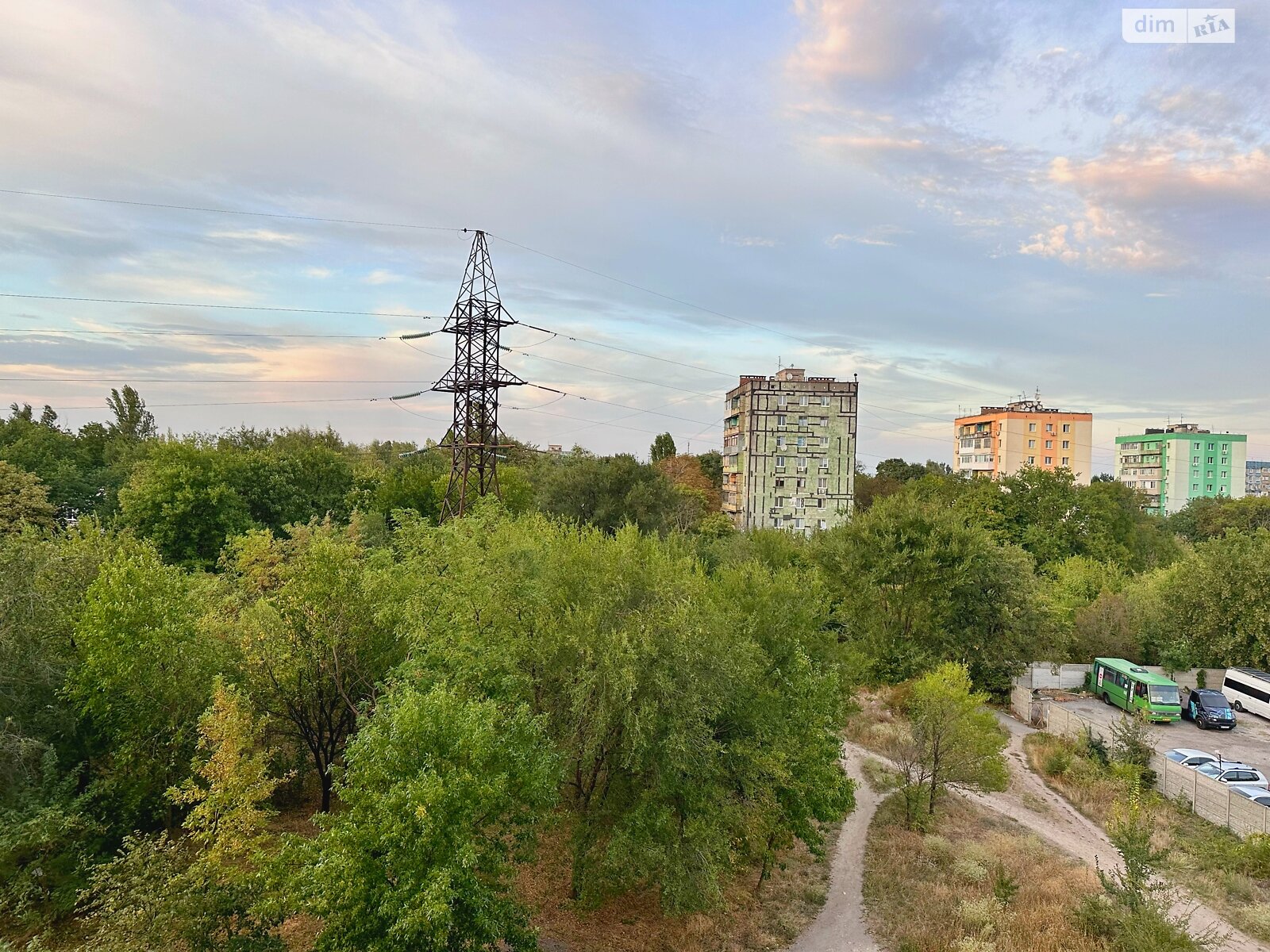 Продажа трехкомнатной квартиры в Днепре, на ул. Ближняя 33, район Новокодакский фото 1 Продажа трехкомнатной квартиры в Днепре, на ул. Ближняя 33, район Новокодакский фото 1