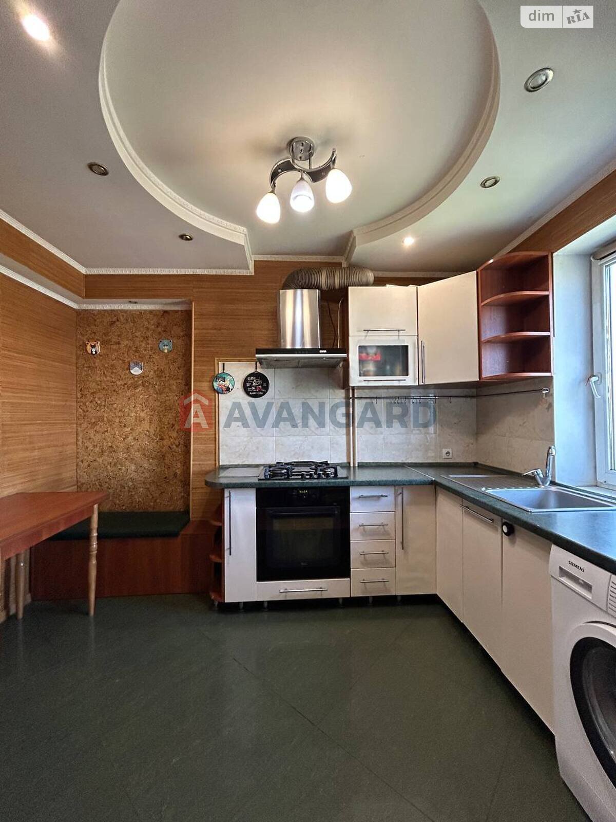 Продажа трехкомнатной квартиры в Днепре, на ул. Большая Диивська 32, район Новокодакский фото 1 Продажа трехкомнатной квартиры в Днепре, на ул. Большая Диивська 32, район Новокодакский фото 1