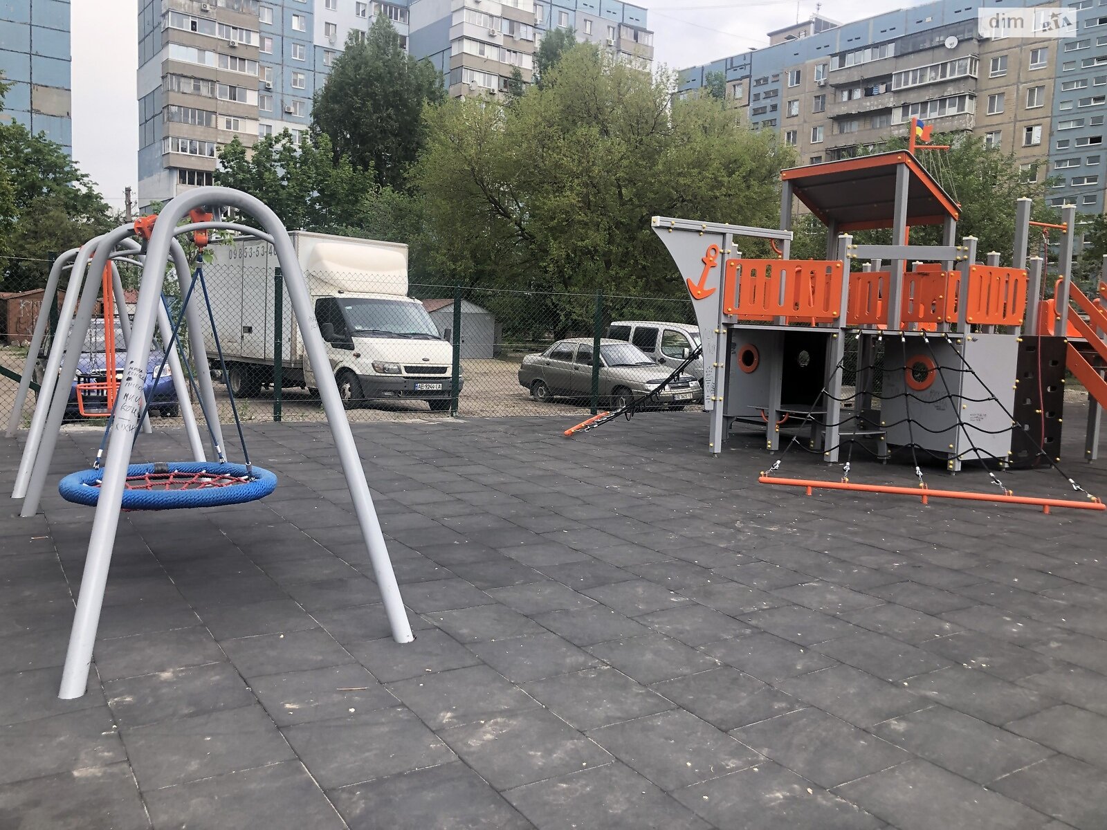 Продаж чотирикімнатної квартири в Дніпрі, на вул. Кондратюка Юрія 26, район Новокодацький фото 1 Продаж чотирикімнатної квартири в Дніпрі, на вул. Кондратюка Юрія 26, район Новокодацький фото 1