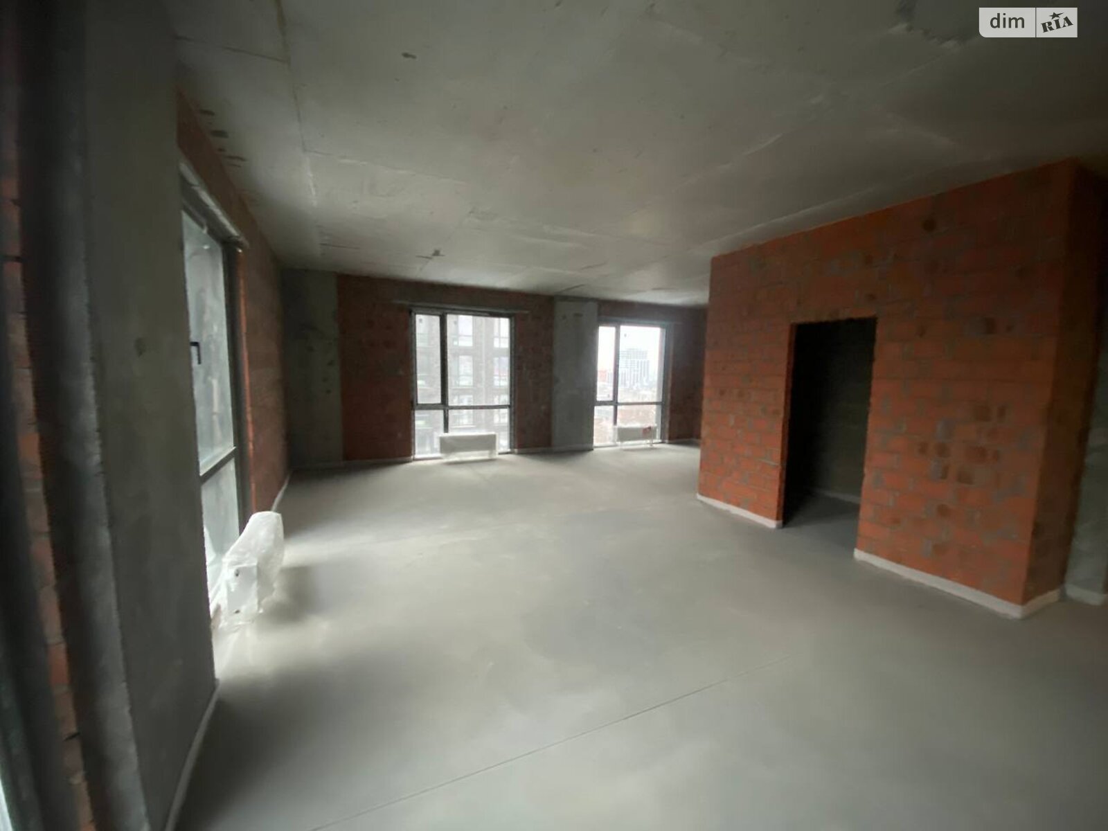 Продажа трехкомнатной квартиры в Днепре, на ул. Костомаровская 1А, фото 1 Продажа трехкомнатной квартиры в Днепре, на ул. Костомаровская 1А, фото 1