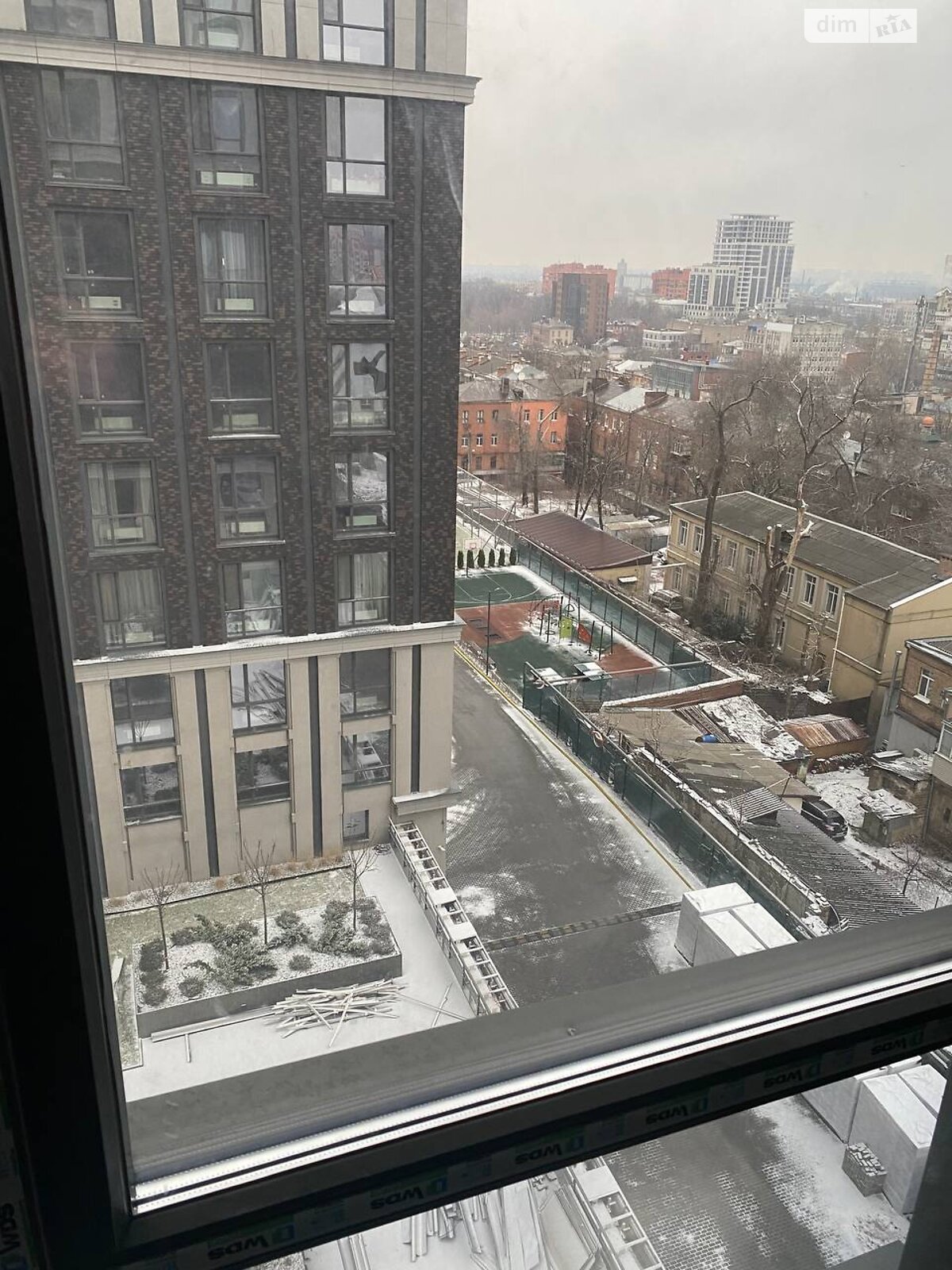 Продажа трехкомнатной квартиры в Днепре, на ул. Костомаровская 1А, фото 1 Продажа трехкомнатной квартиры в Днепре, на ул. Костомаровская 1А, фото 1