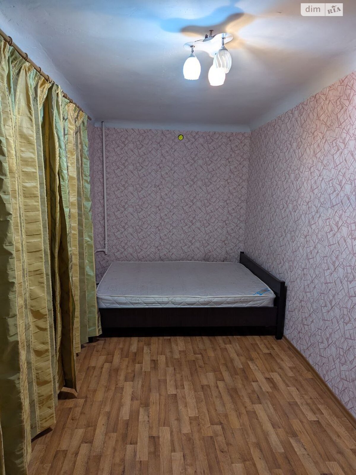 Продаж двокімнатної квартири в Дніпрі, на вул. Чапленка Василя 15, район Озерка фото 1 Продаж двокімнатної квартири в Дніпрі, на вул. Чапленка Василя 15, район Озерка фото 1