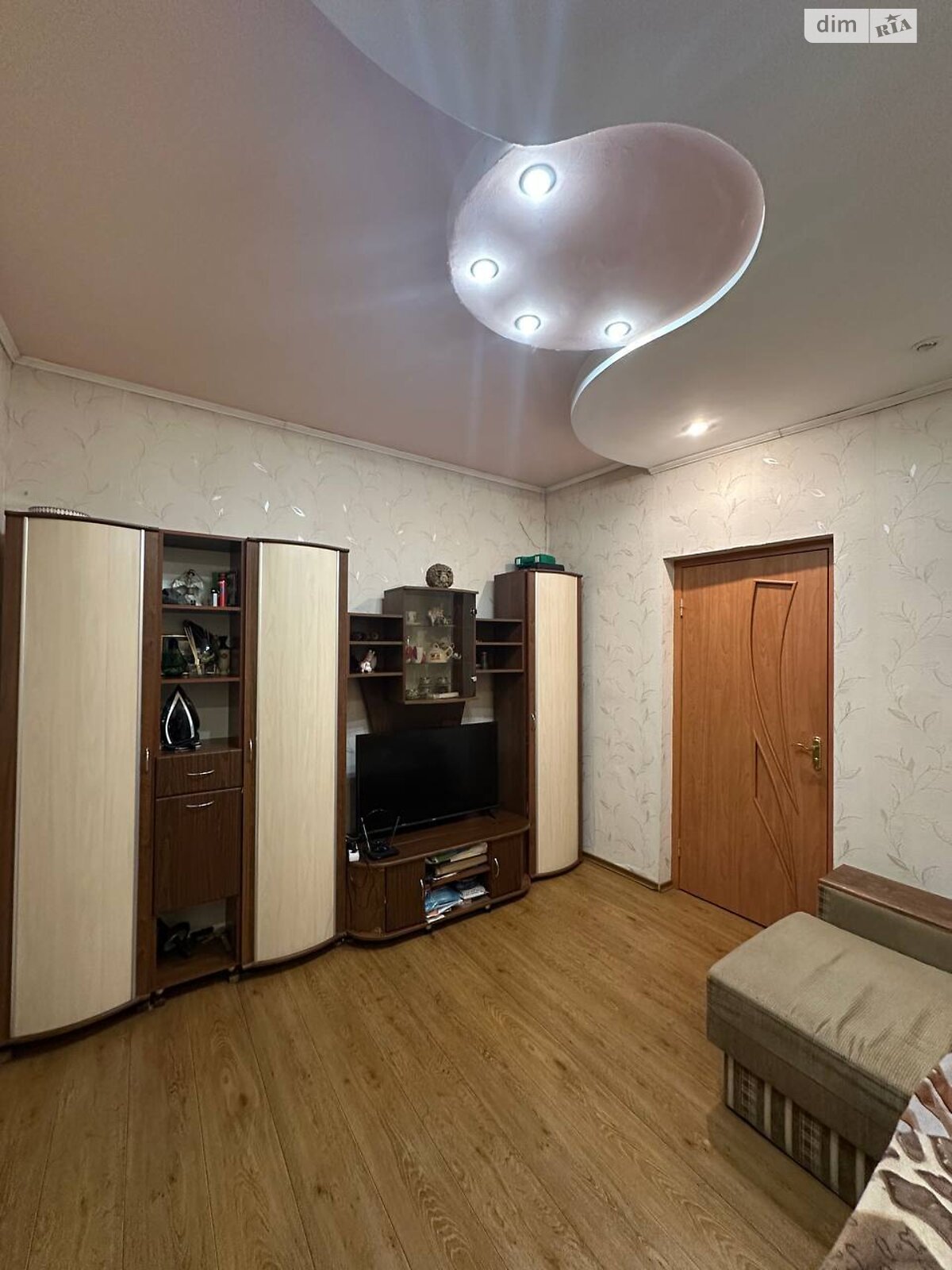Продаж однокімнатної квартири в Дніпрі, на вул. Звивиста 14, район Озерка фото 1 Продаж однокімнатної квартири в Дніпрі, на вул. Звивиста 14, район Озерка фото 1