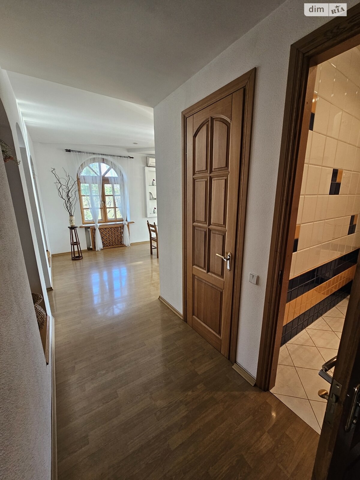 Продажа пятикомнатной квартиры в Днепре, на бул. Батальона «Днепро» 1А, район Парк Л.Глобы фото 1 Продажа пятикомнатной квартиры в Днепре, на бул. Батальона «Днепро» 1А, район Парк Л.Глобы фото 1