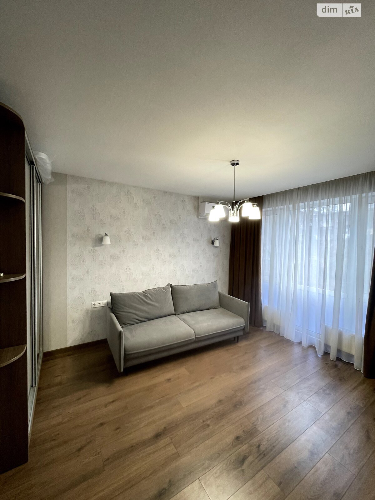 Продажа трехкомнатной квартиры в Днепре, на ул. Староказацкая 62, район Парк Л.Глобы фото 1 Продажа трехкомнатной квартиры в Днепре, на ул. Староказацкая 62, район Парк Л.Глобы фото 1