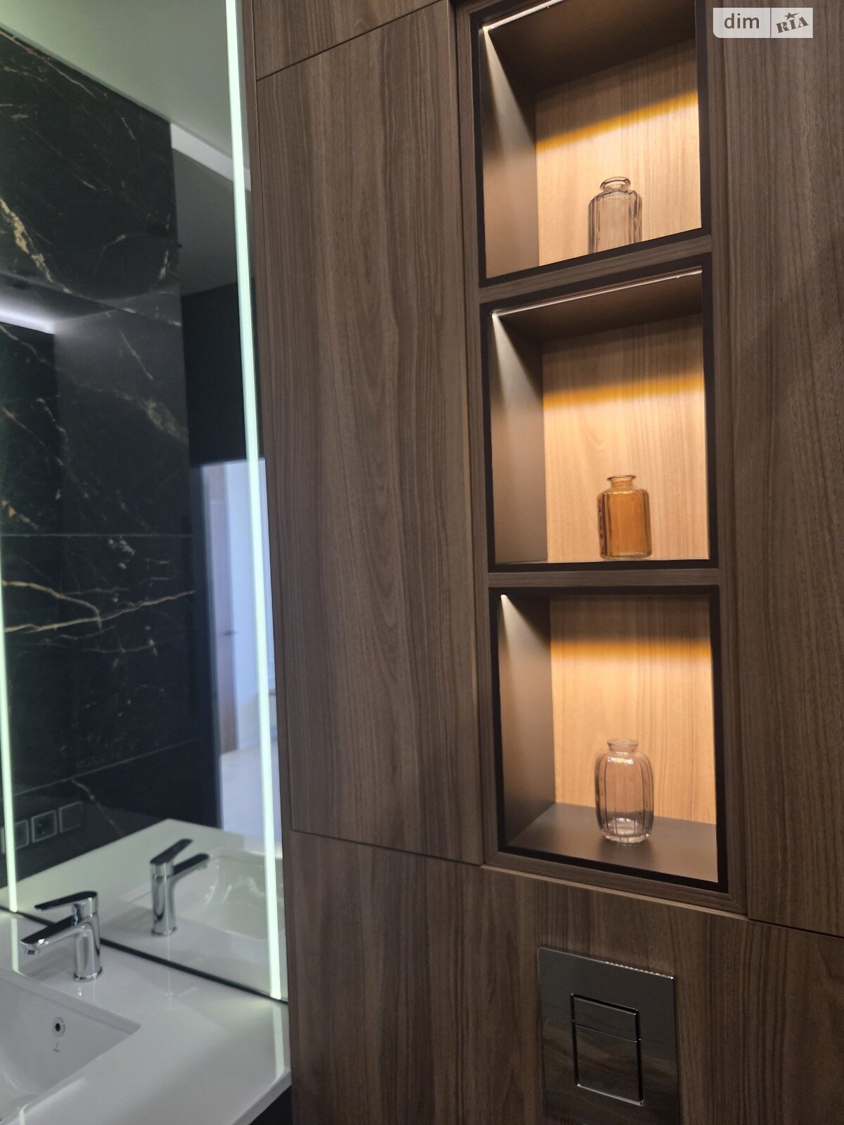 Продажа двухкомнатной квартиры в Днепре, на ул. Староказацкая 50Б, район Парк Л.Глобы фото 1 Продажа двухкомнатной квартиры в Днепре, на ул. Староказацкая 50Б, район Парк Л.Глобы фото 1