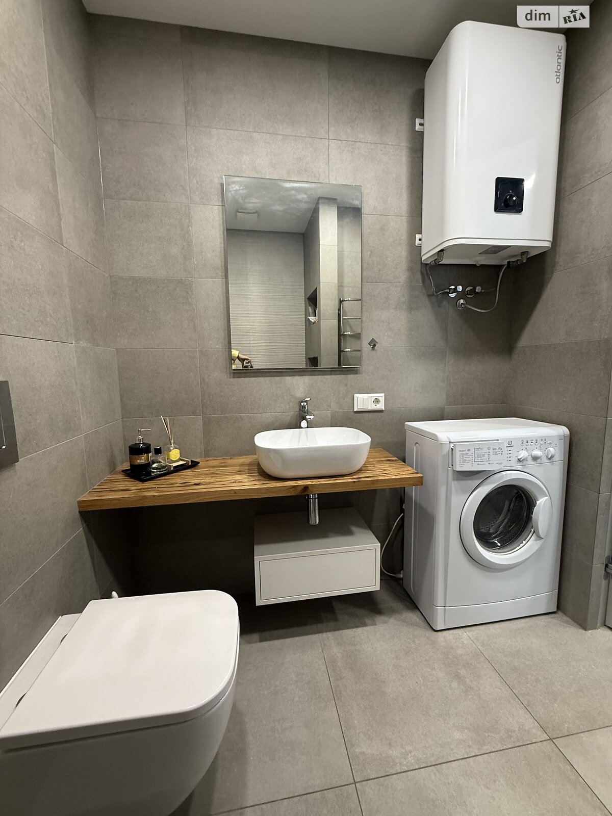 Продажа трехкомнатной квартиры в Днепре, на ул. Староказацкая 74В, район Парк Л.Глобы фото 1