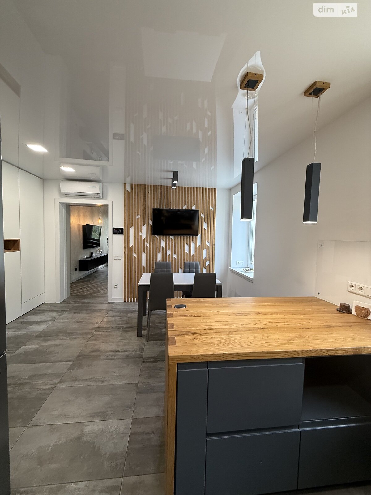 Продажа трехкомнатной квартиры в Днепре, на ул. Староказацкая 74В, район Парк Л.Глобы фото 1