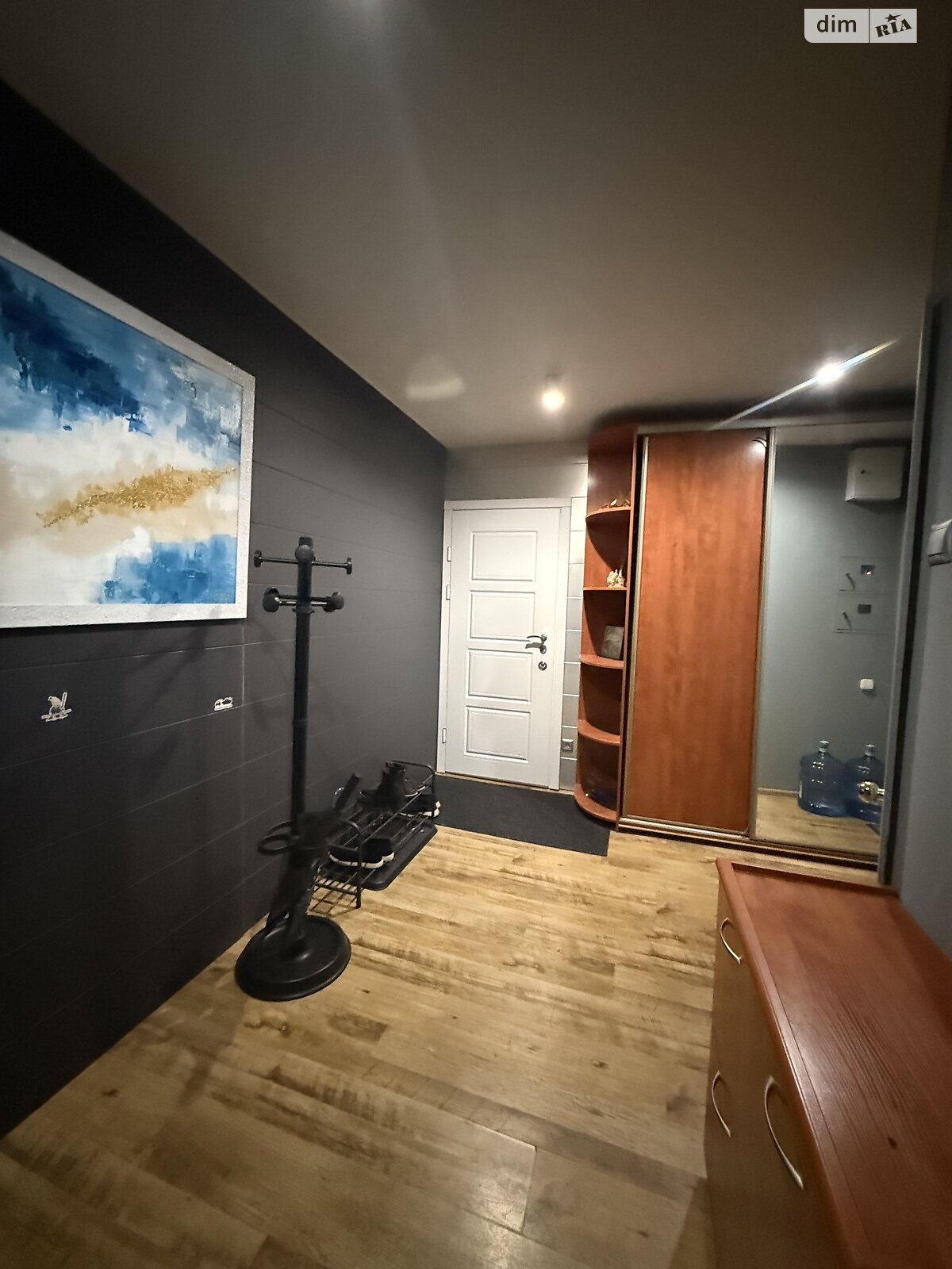 Продажа трехкомнатной квартиры в Днепре, на ул. Староказацкая 74В, район Парк Л.Глобы фото 1