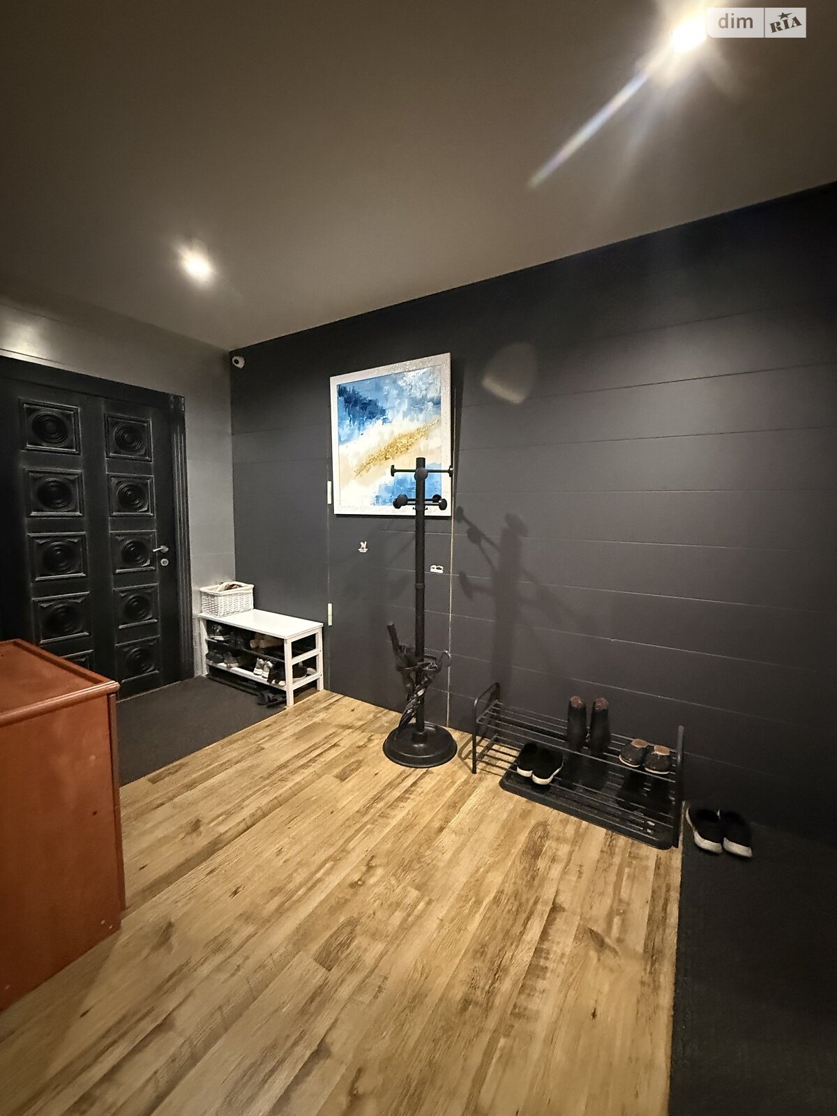 Продажа трехкомнатной квартиры в Днепре, на ул. Староказацкая 74В, район Парк Л.Глобы фото 1