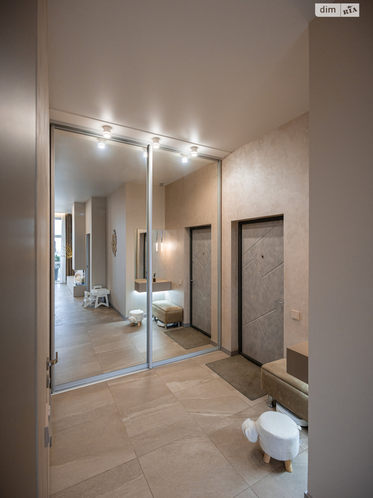 Продажа однокомнатной квартиры в Днепре, на ул. Староказацкая 50Б корпус 1, район Парк Л.Глобы фото 1 Продажа однокомнатной квартиры в Днепре, на ул. Староказацкая 50Б корпус 1, район Парк Л.Глобы фото 1