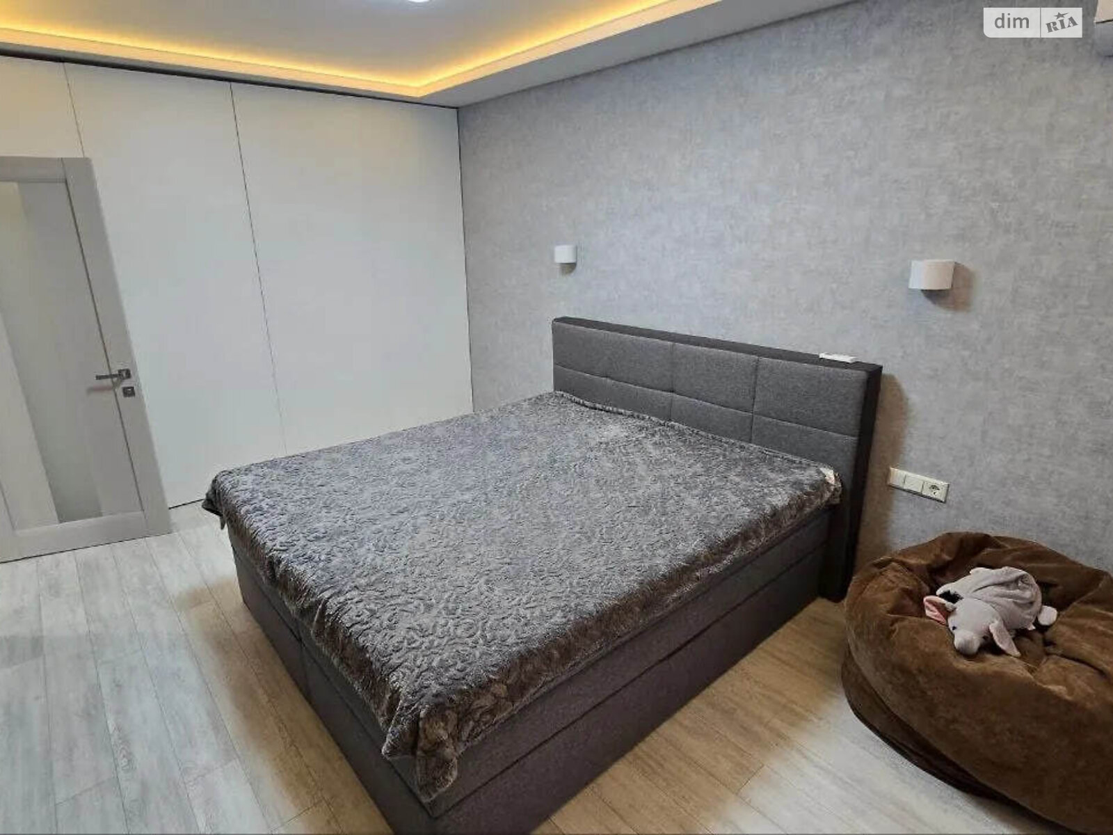 Продажа трехкомнатной квартиры в Днепре, на ул. Староказацкая 74В, район Парк Л.Глобы фото 1 Продажа трехкомнатной квартиры в Днепре, на ул. Староказацкая 74В, район Парк Л.Глобы фото 1