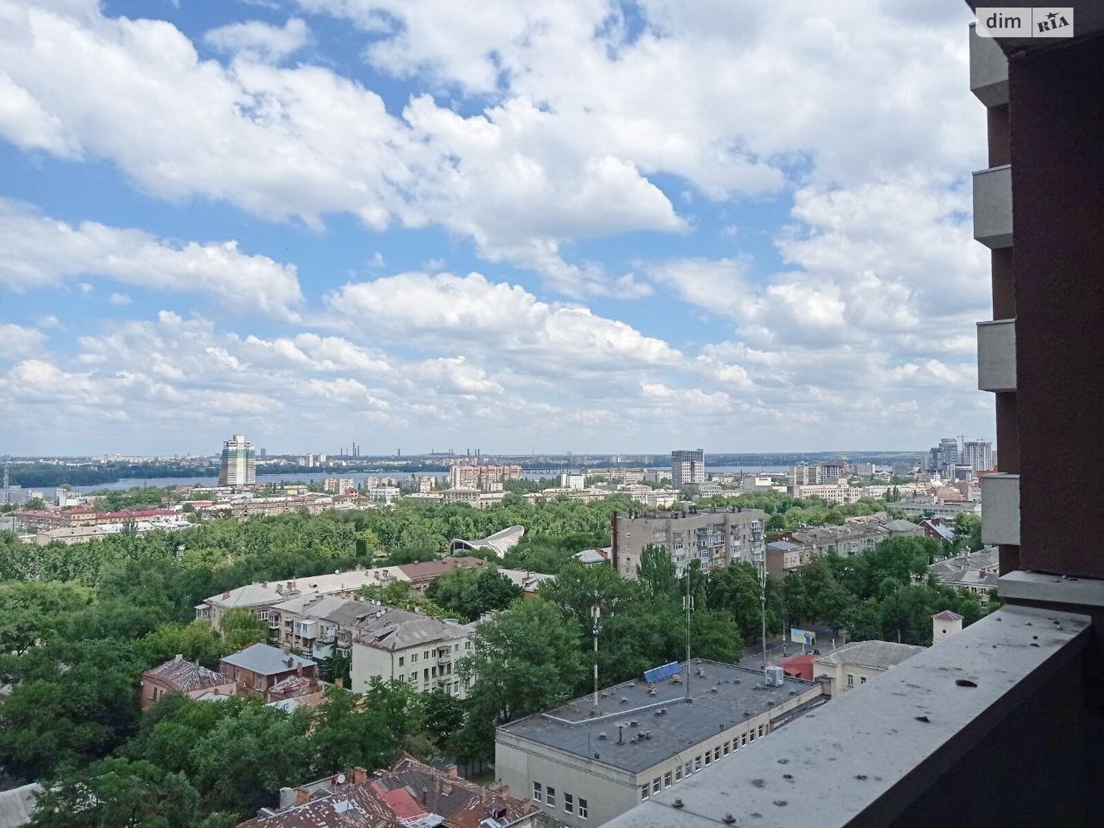 Продаж двокімнатної квартири в Дніпрі, на вул. Степана Бандери 15, район Парк Л.Глоби фото 1 Продаж двокімнатної квартири в Дніпрі, на вул. Степана Бандери 15, район Парк Л.Глоби фото 1