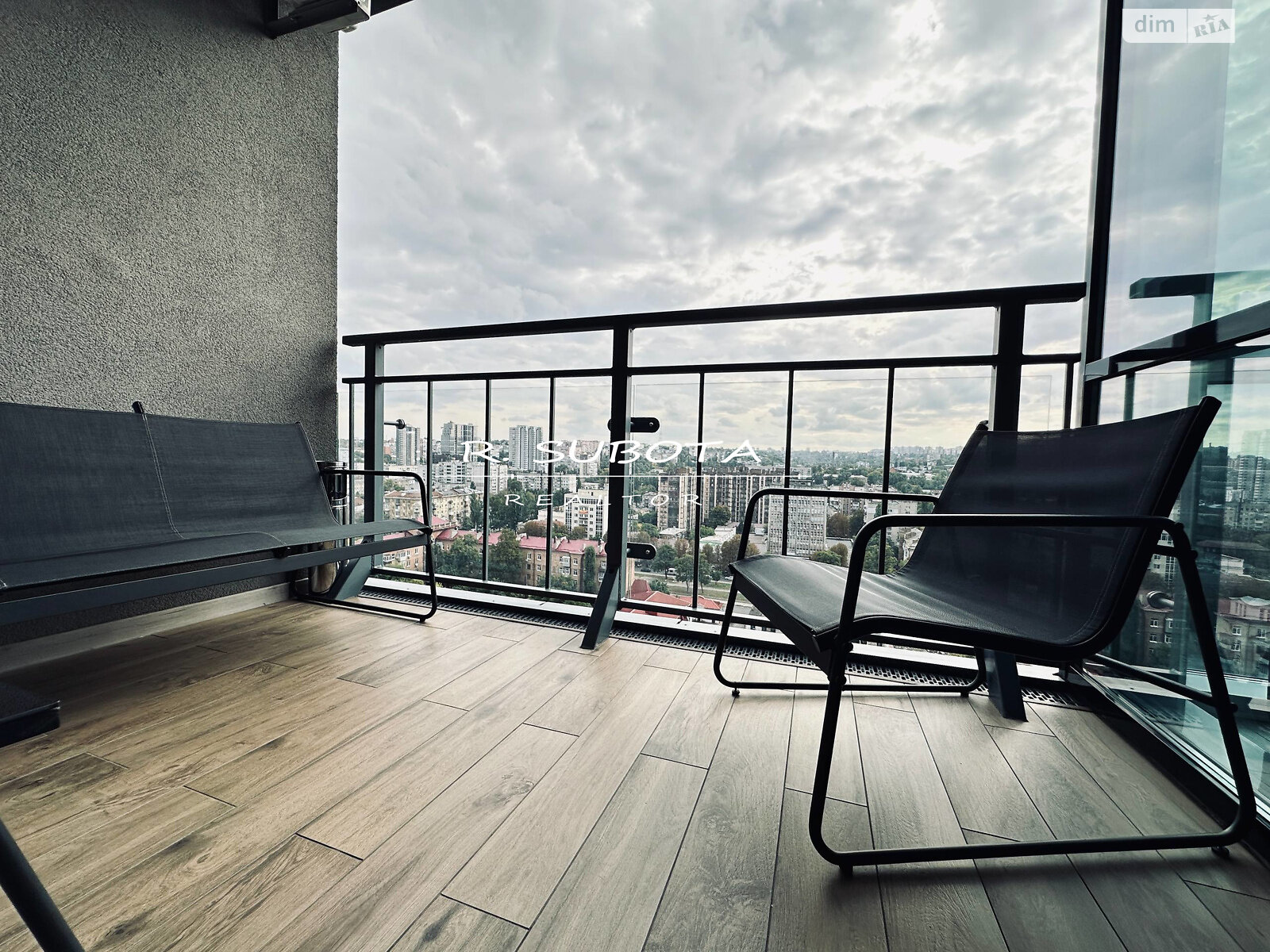 Продаж двокімнатної квартири в Дніпрі, на вул. Степана Бандери 15, район Парк Л.Глоби фото 1 Продаж двокімнатної квартири в Дніпрі, на вул. Степана Бандери 15, район Парк Л.Глоби фото 1