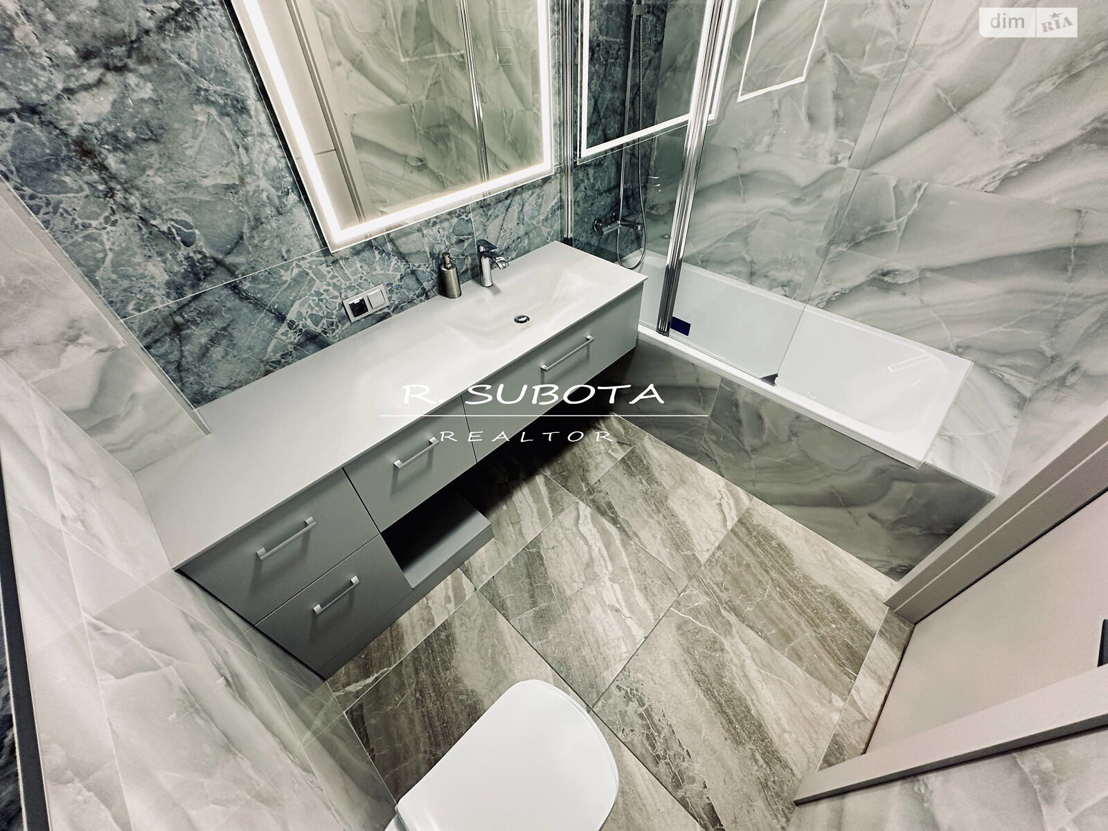 Продаж двокімнатної квартири в Дніпрі, на вул. Степана Бандери 15, район Парк Л.Глоби фото 1 Продаж двокімнатної квартири в Дніпрі, на вул. Степана Бандери 15, район Парк Л.Глоби фото 1