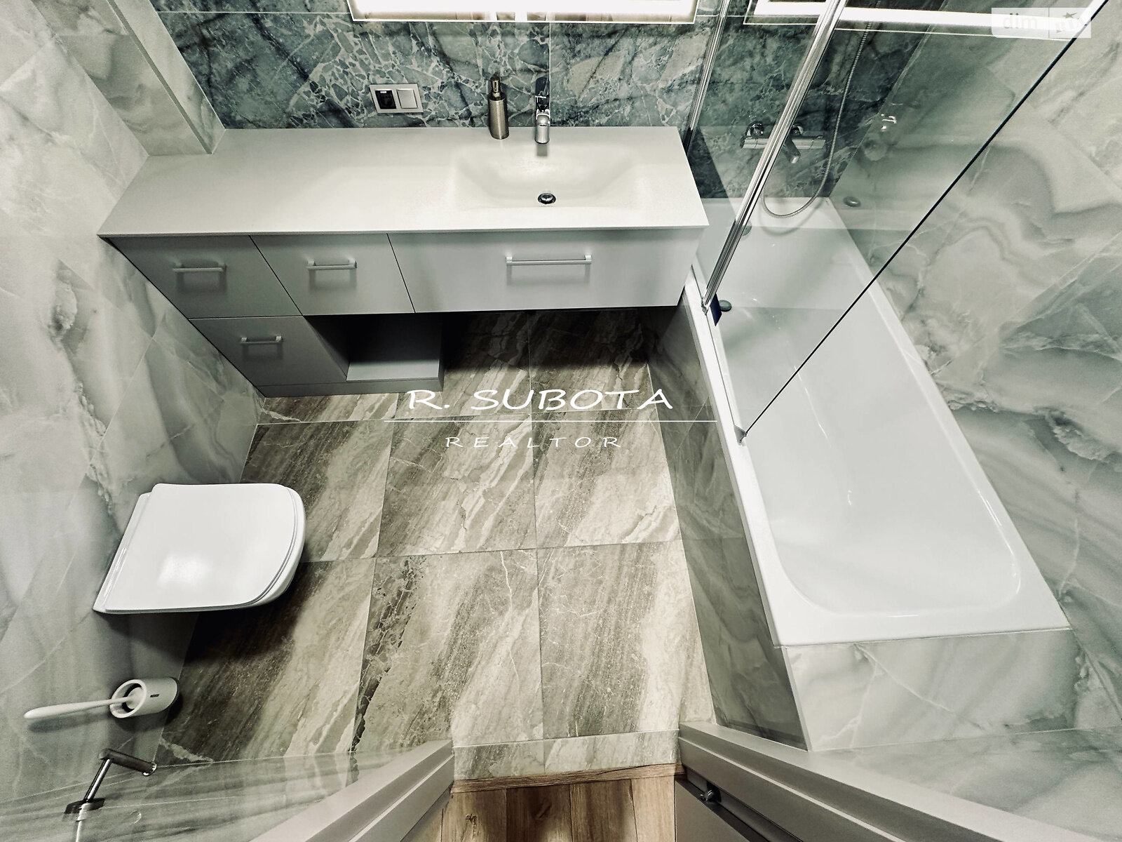 Продаж двокімнатної квартири в Дніпрі, на вул. Степана Бандери 15, район Парк Л.Глоби фото 1 Продаж двокімнатної квартири в Дніпрі, на вул. Степана Бандери 15, район Парк Л.Глоби фото 1