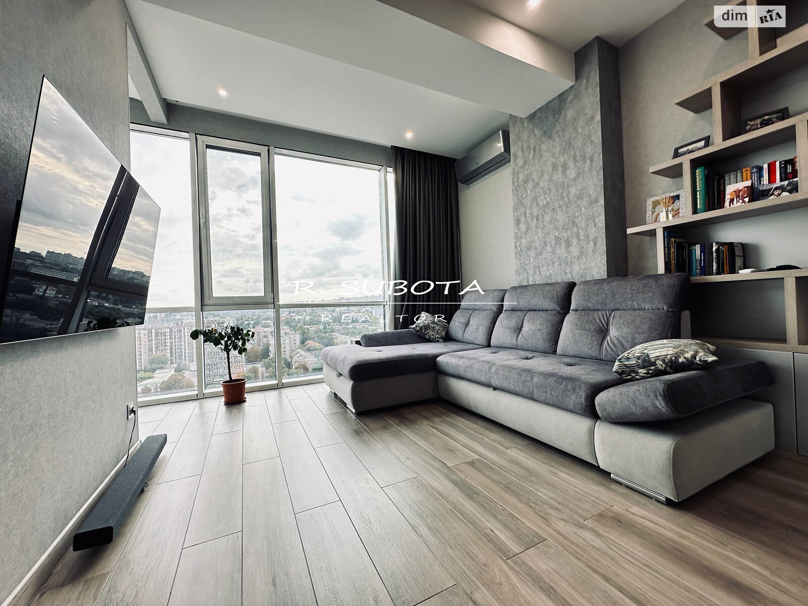 Продаж двокімнатної квартири в Дніпрі, на вул. Степана Бандери 15, район Парк Л.Глоби фото 1 Продаж двокімнатної квартири в Дніпрі, на вул. Степана Бандери 15, район Парк Л.Глоби фото 1