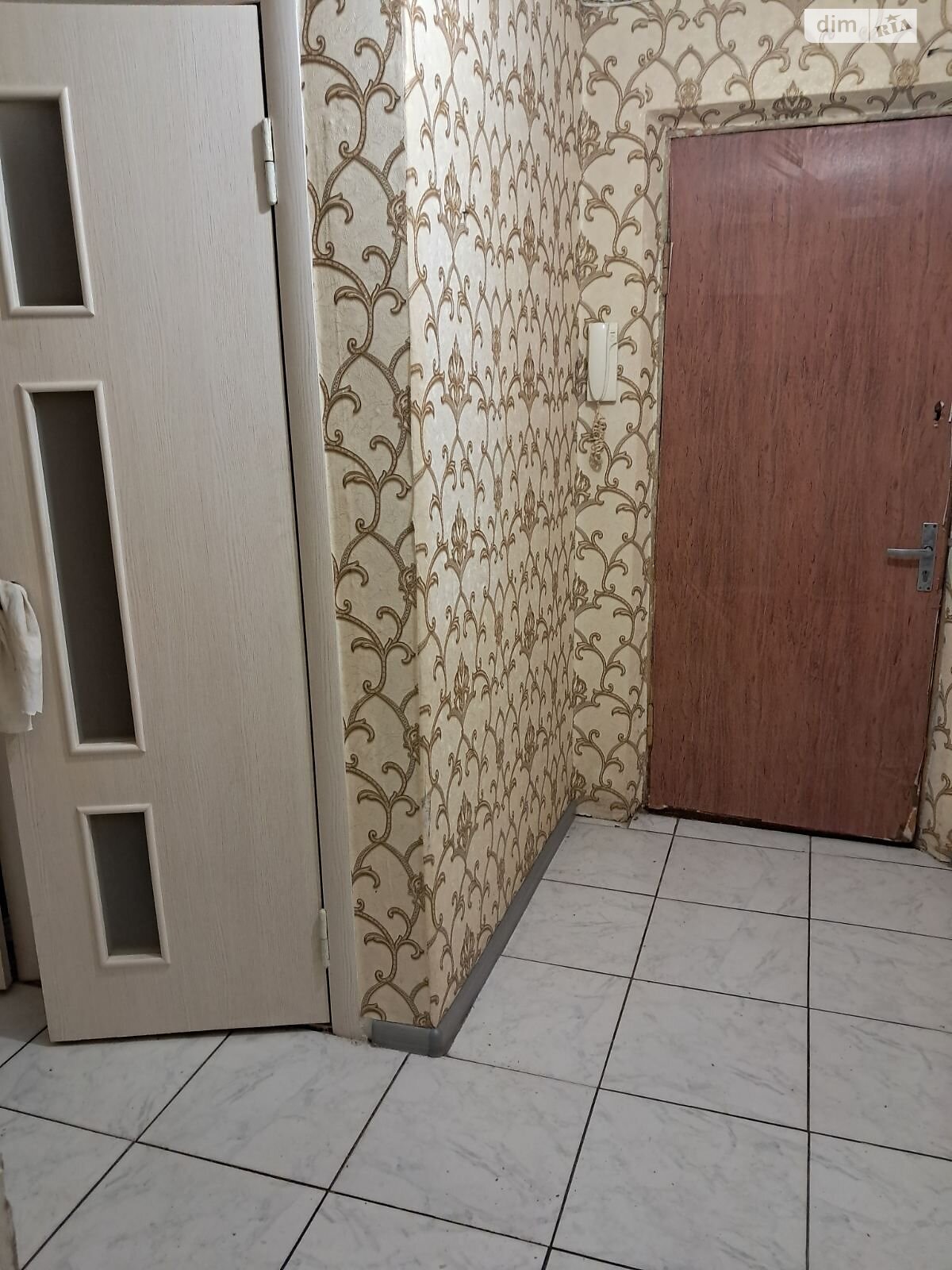 Продажа трехкомнатной квартиры в Днепре, на ул. Степана Бандеры, район Парк Л.Глобы фото 1