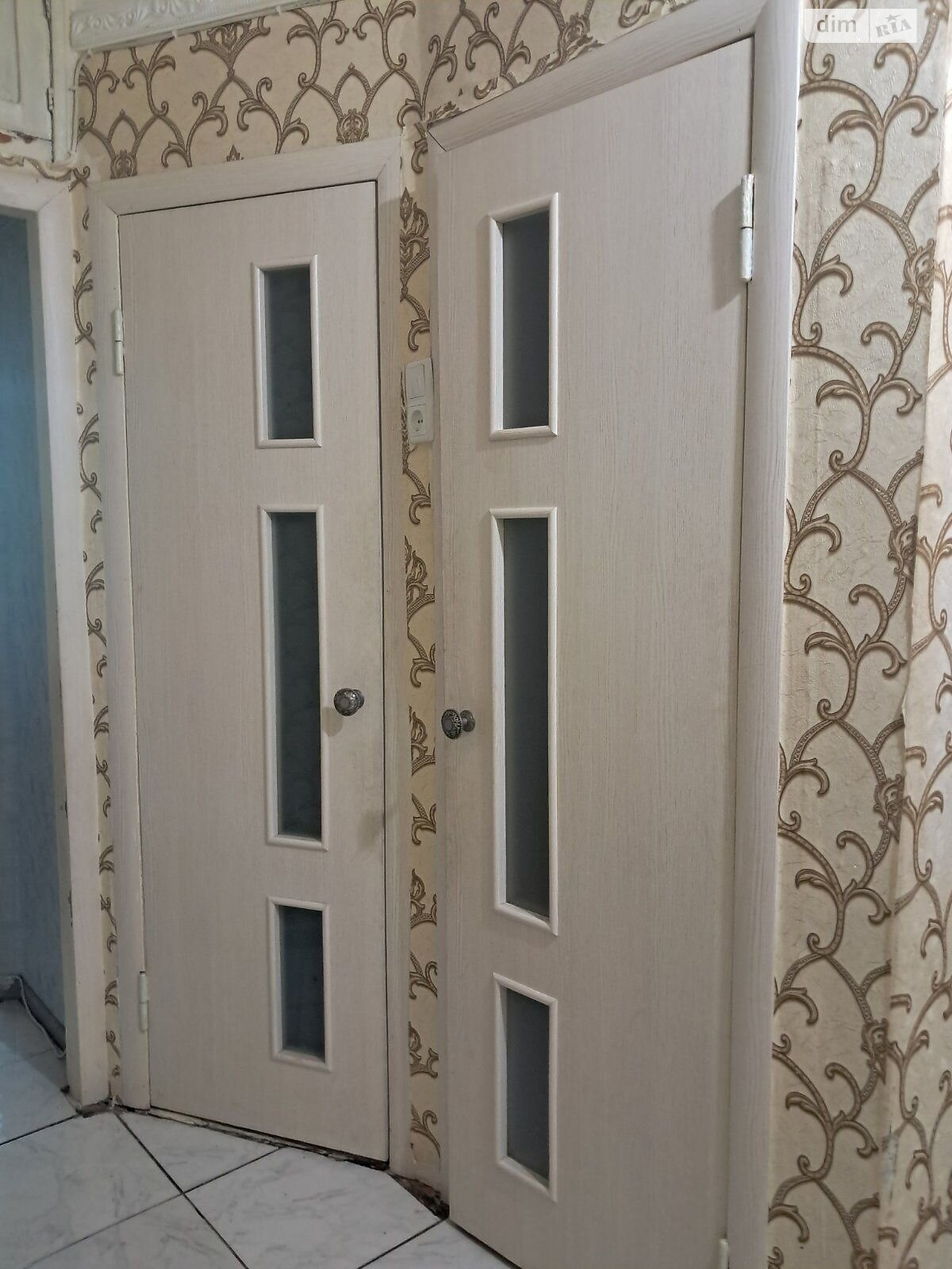 Продажа трехкомнатной квартиры в Днепре, на ул. Степана Бандеры, район Парк Л.Глобы фото 1